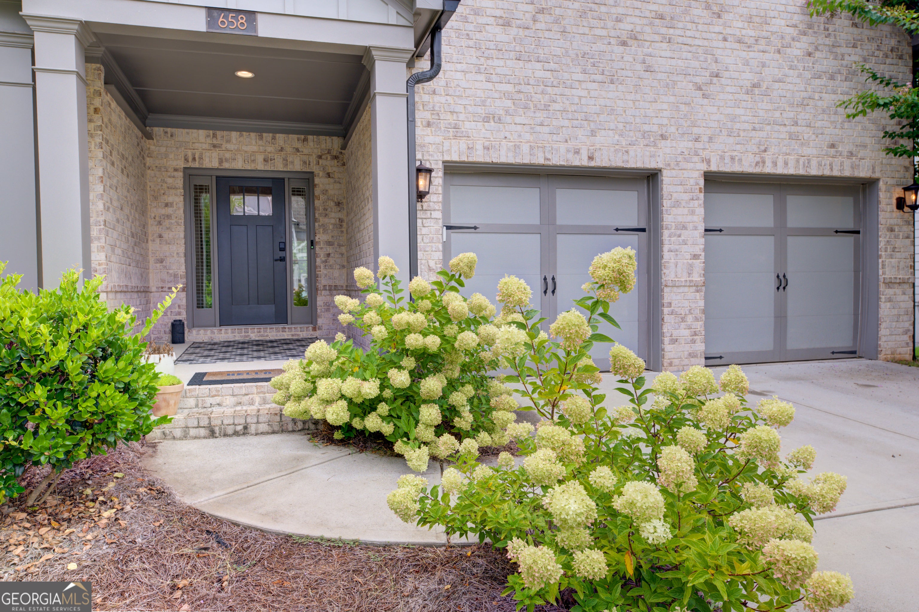 658 Denali DR