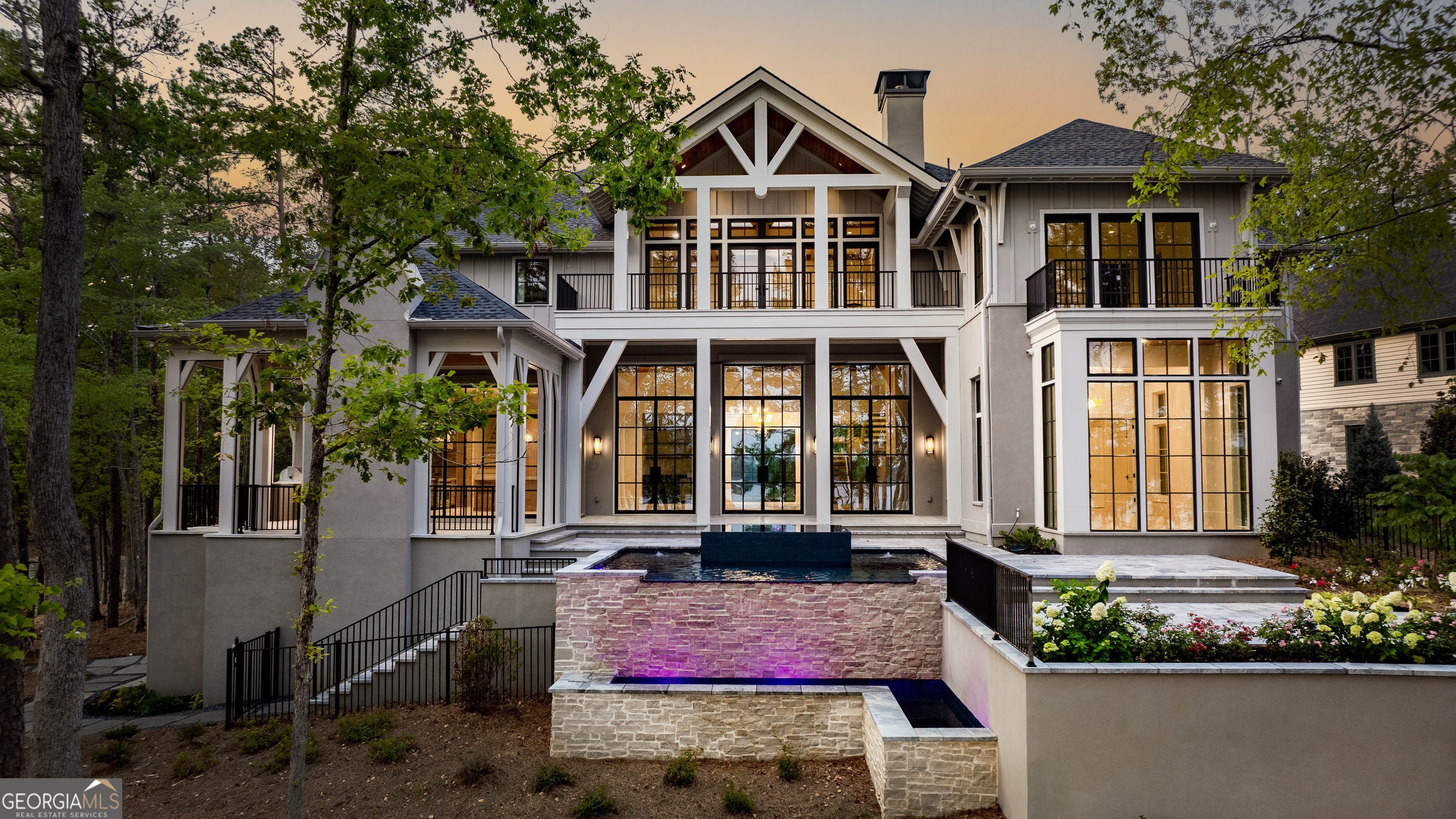 1221 Broadpoint DR