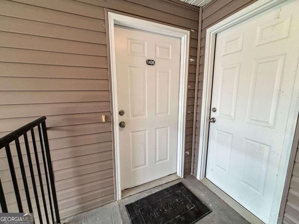 Photo of 1400 Stonehaven Circle #1406, Cartersville, GA 30121 (MLS # 10670663)