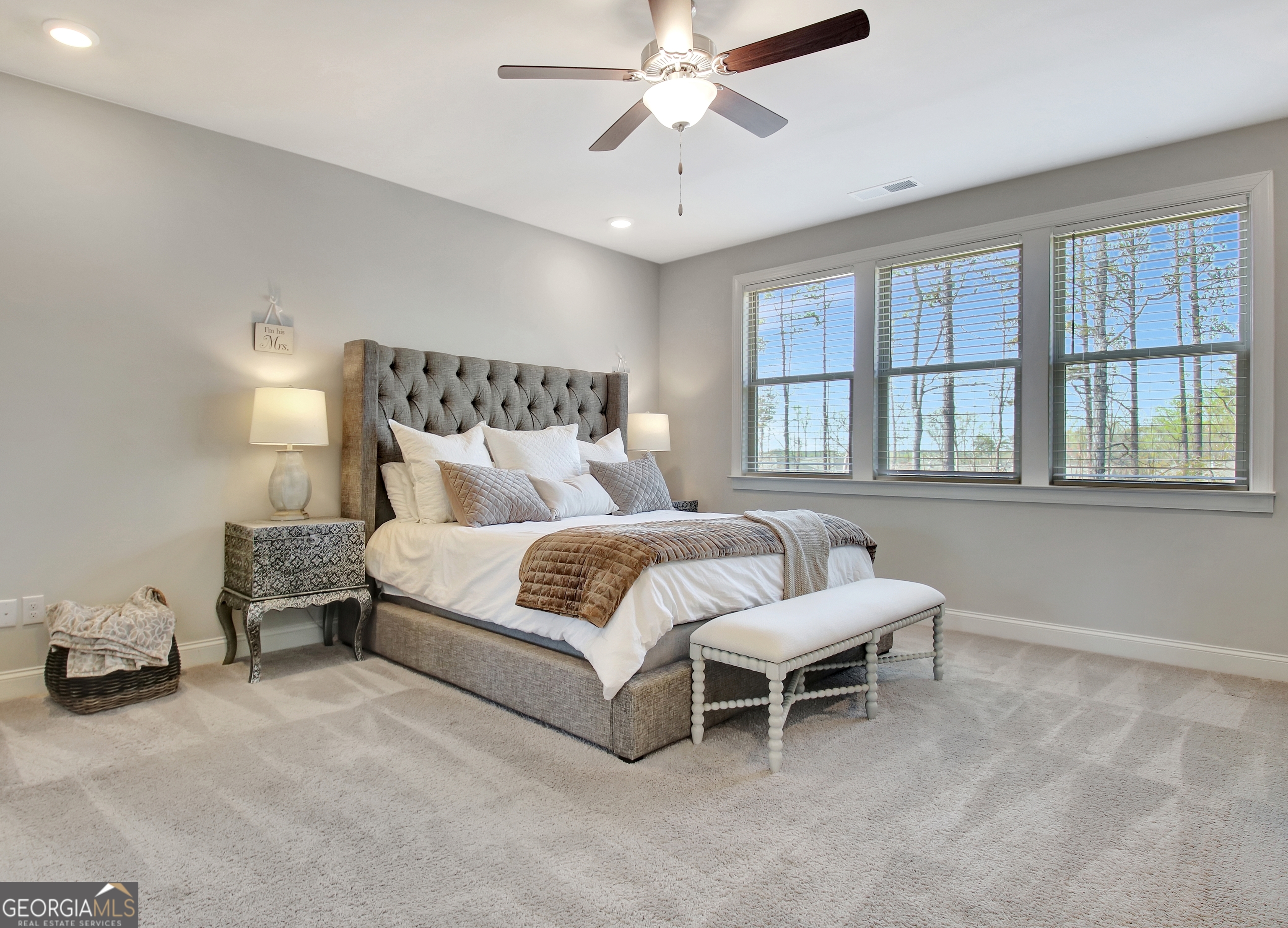 Peachtree City, Georgia 30269, United States, 5 Bedrooms Bedrooms, ,4 BathroomsBathrooms,Residential,Active,98001