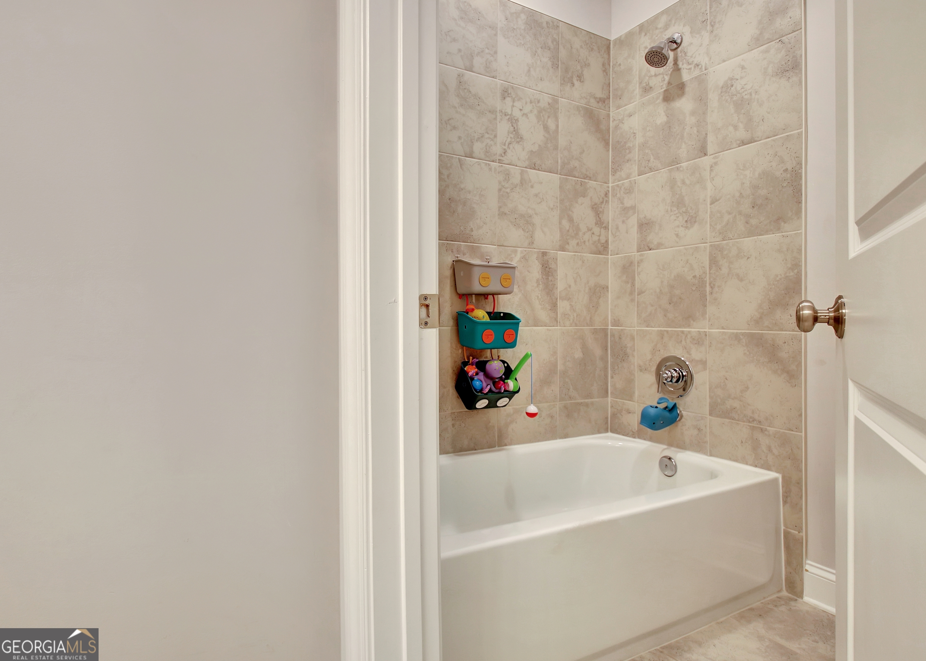 Peachtree City, Georgia 30269, United States, 5 Bedrooms Bedrooms, ,4 BathroomsBathrooms,Residential,Active,98001