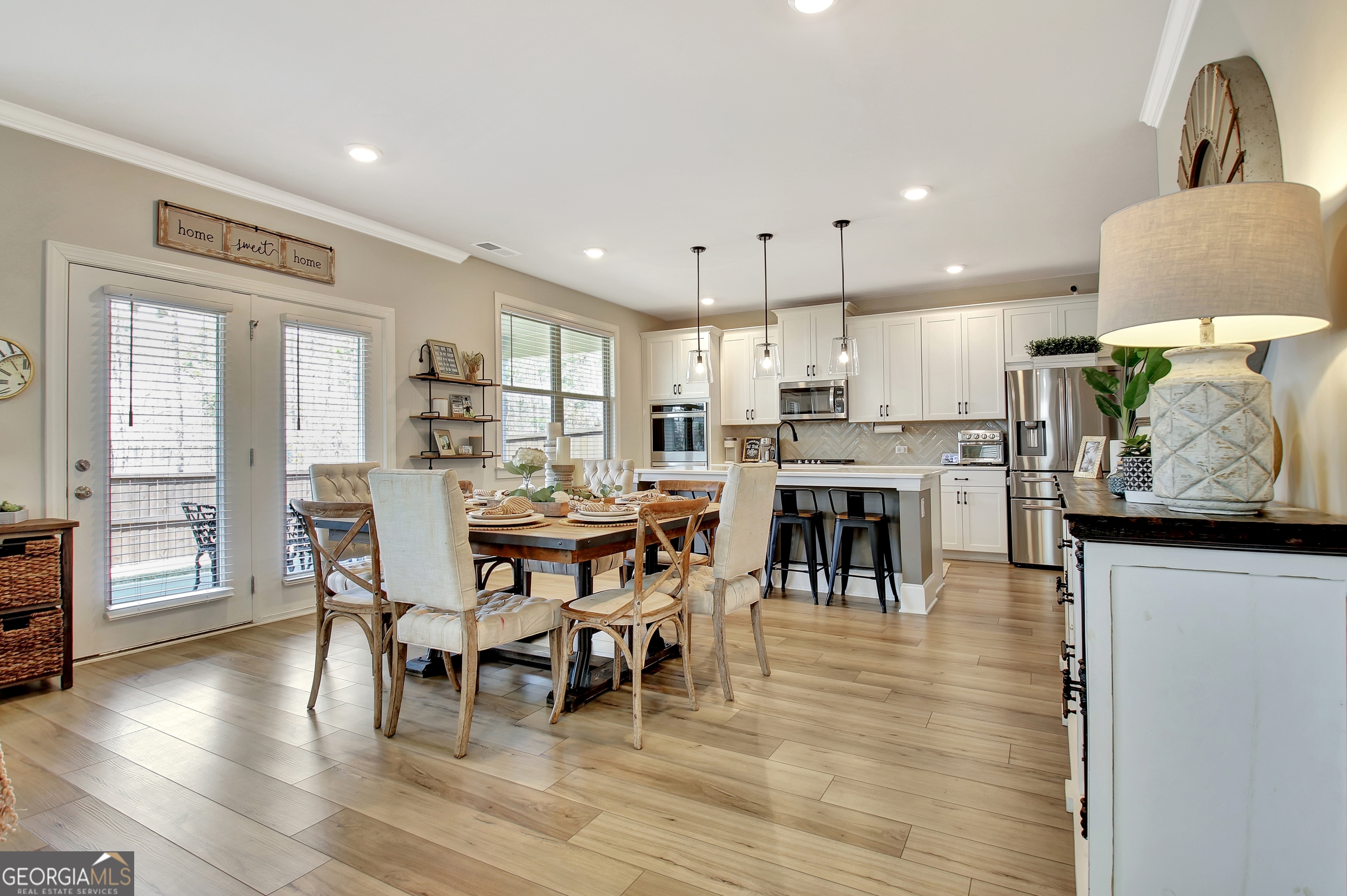 Peachtree City, Georgia 30269, United States, 5 Bedrooms Bedrooms, ,4 BathroomsBathrooms,Residential,Active,98001