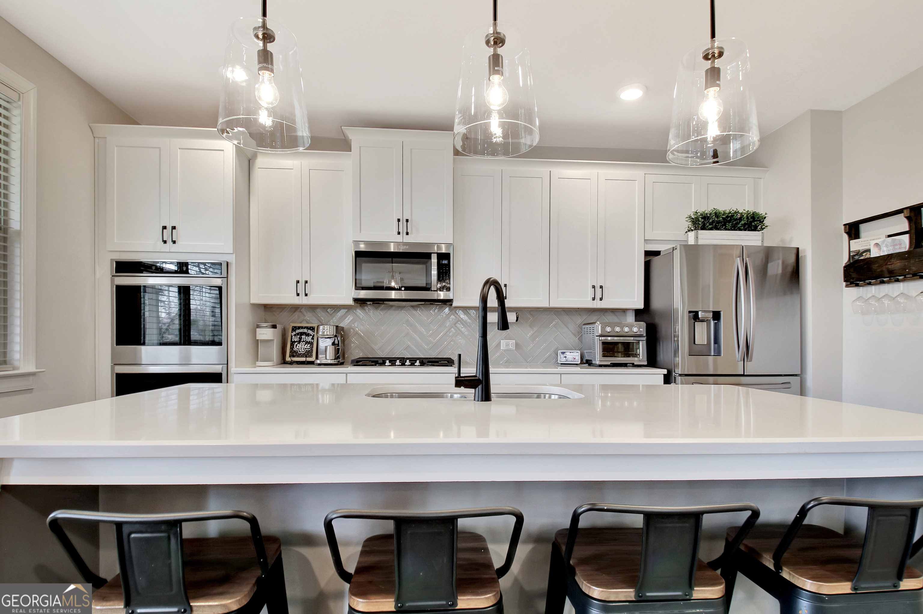 Peachtree City, Georgia 30269, United States, 5 Bedrooms Bedrooms, ,4 BathroomsBathrooms,Residential,Active,98001