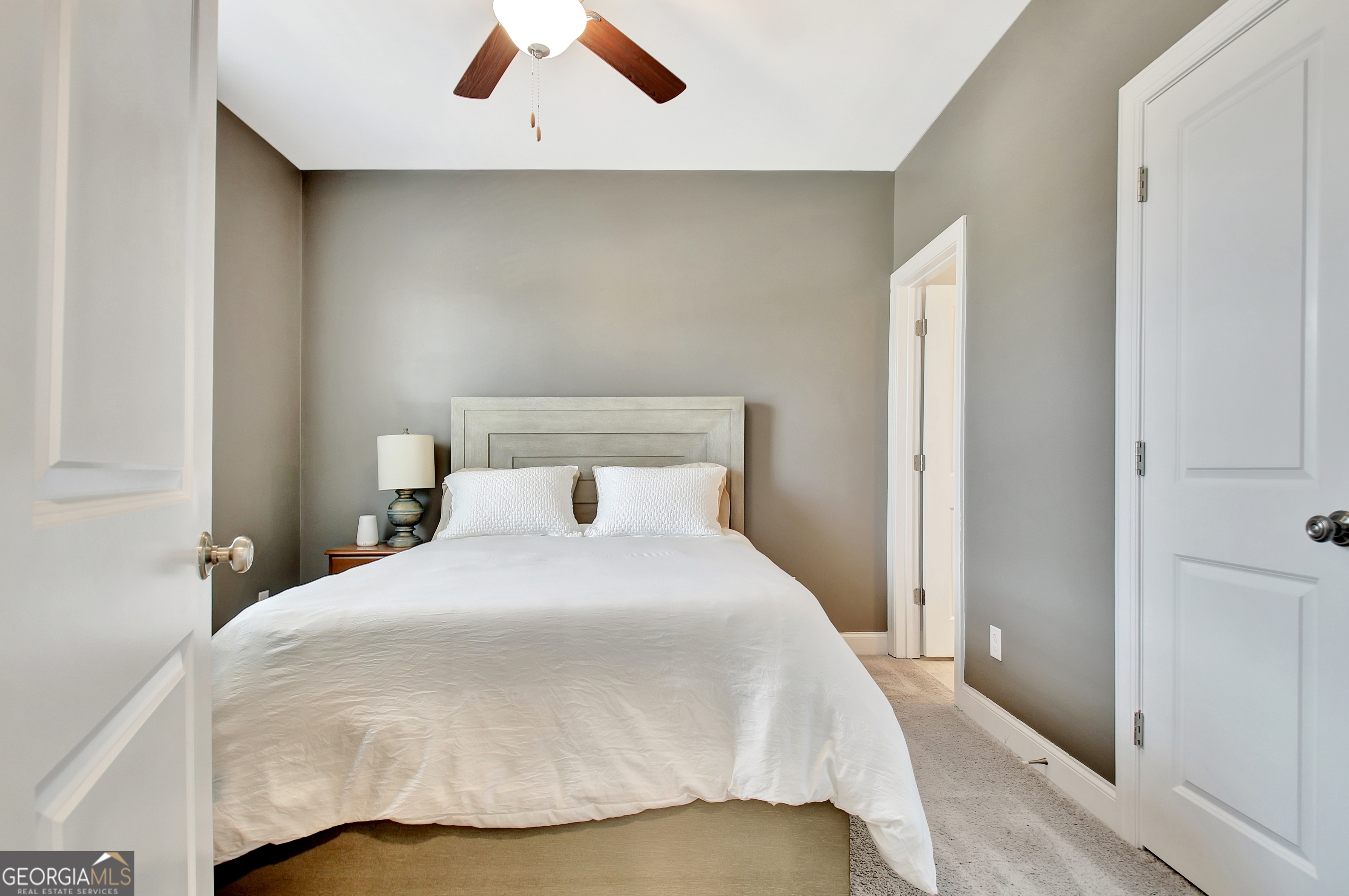 Peachtree City, Georgia 30269, United States, 5 Bedrooms Bedrooms, ,4 BathroomsBathrooms,Residential,Active,98001