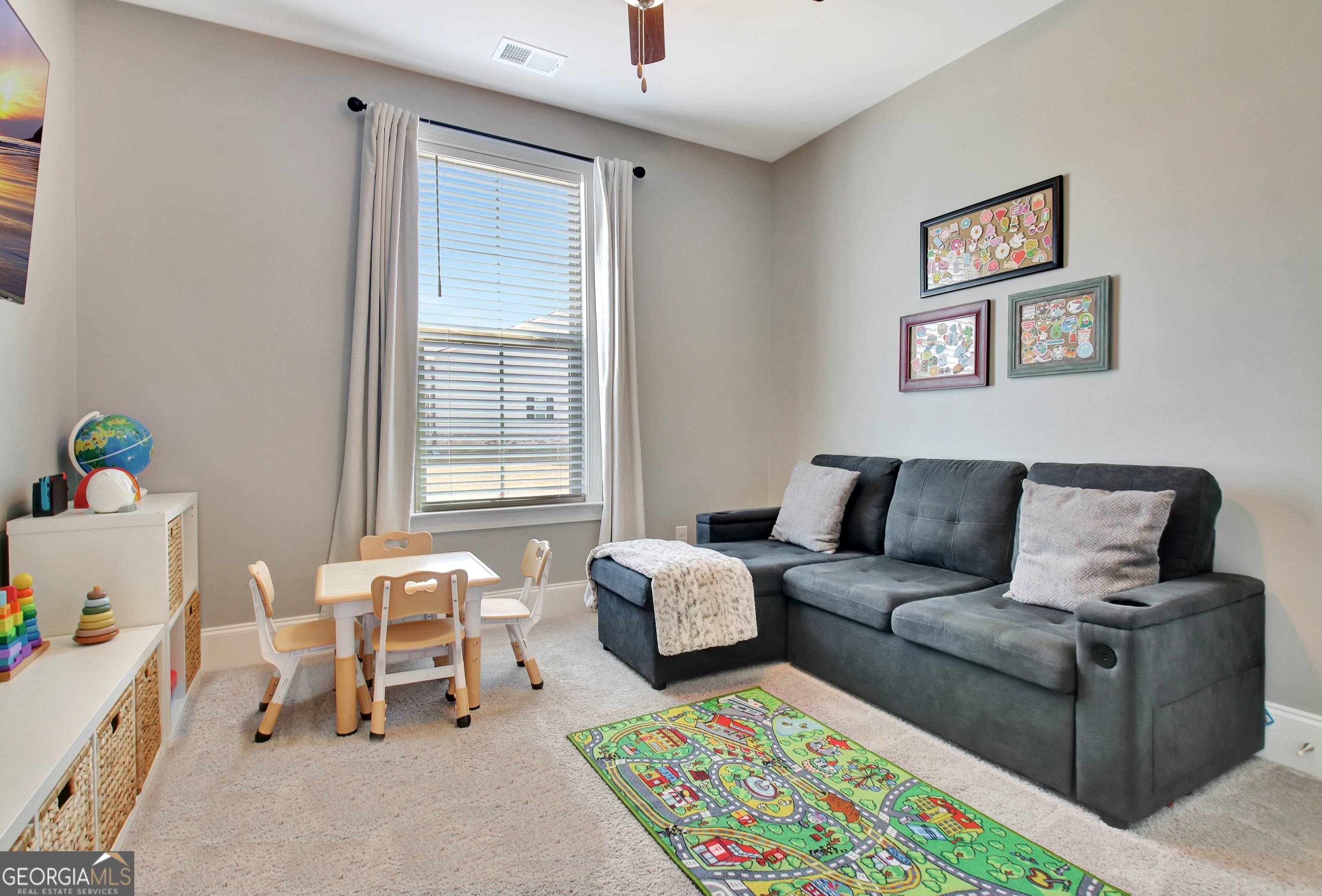 Peachtree City, Georgia 30269, United States, 5 Bedrooms Bedrooms, ,4 BathroomsBathrooms,Residential,Active,98001