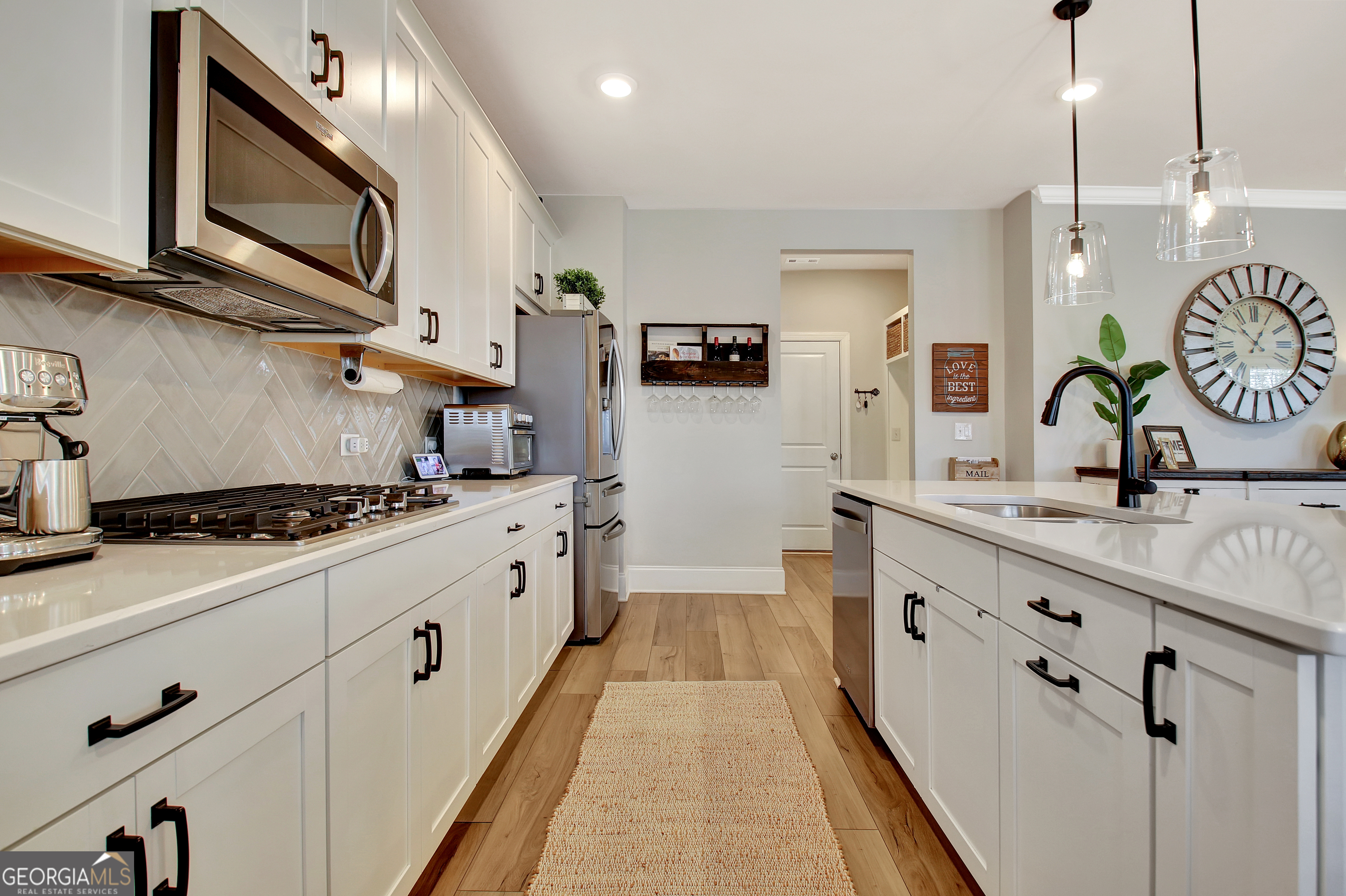 Peachtree City, Georgia 30269, United States, 5 Bedrooms Bedrooms, ,4 BathroomsBathrooms,Residential,Active,98001