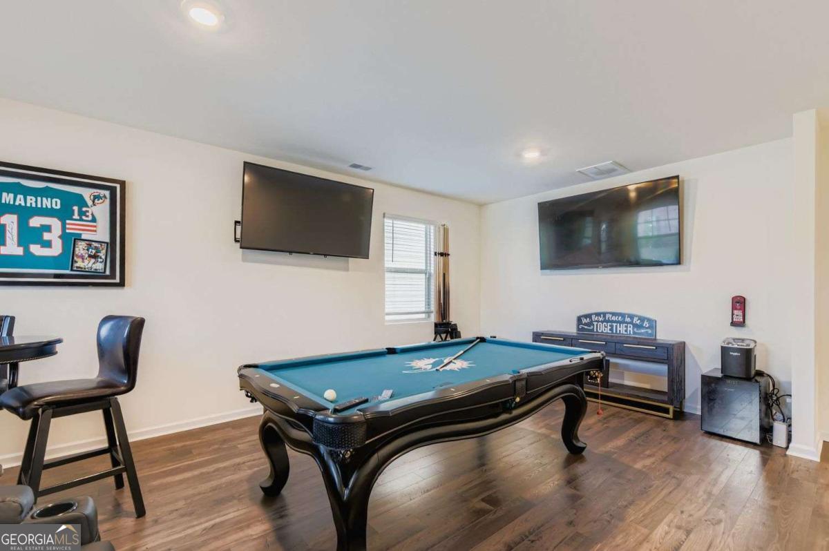 4131 Spencer LN
