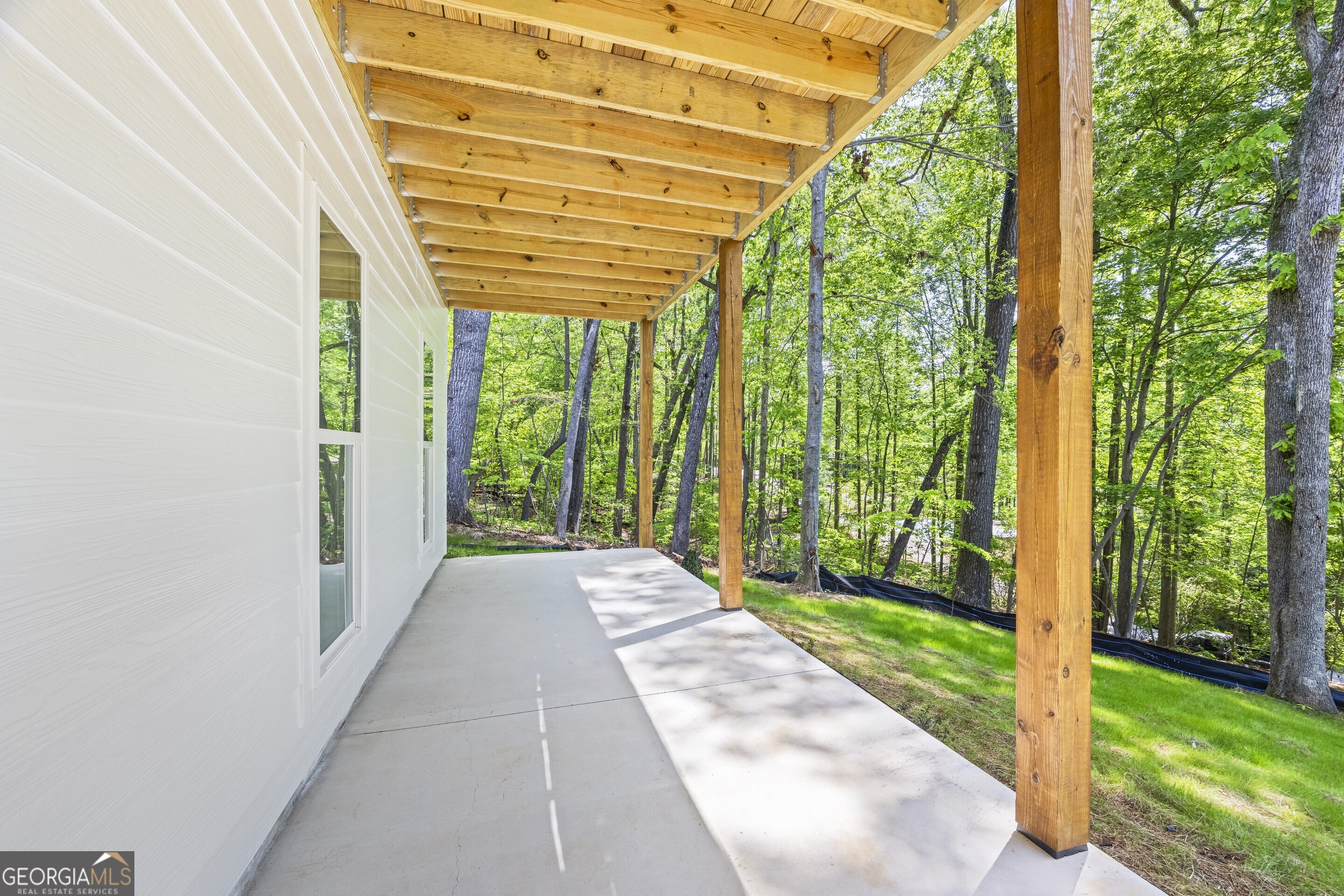 Lavonia, Georgia 30553, United States, 3 Bedrooms Bedrooms, ,3 BathroomsBathrooms,Residential,Active,145124