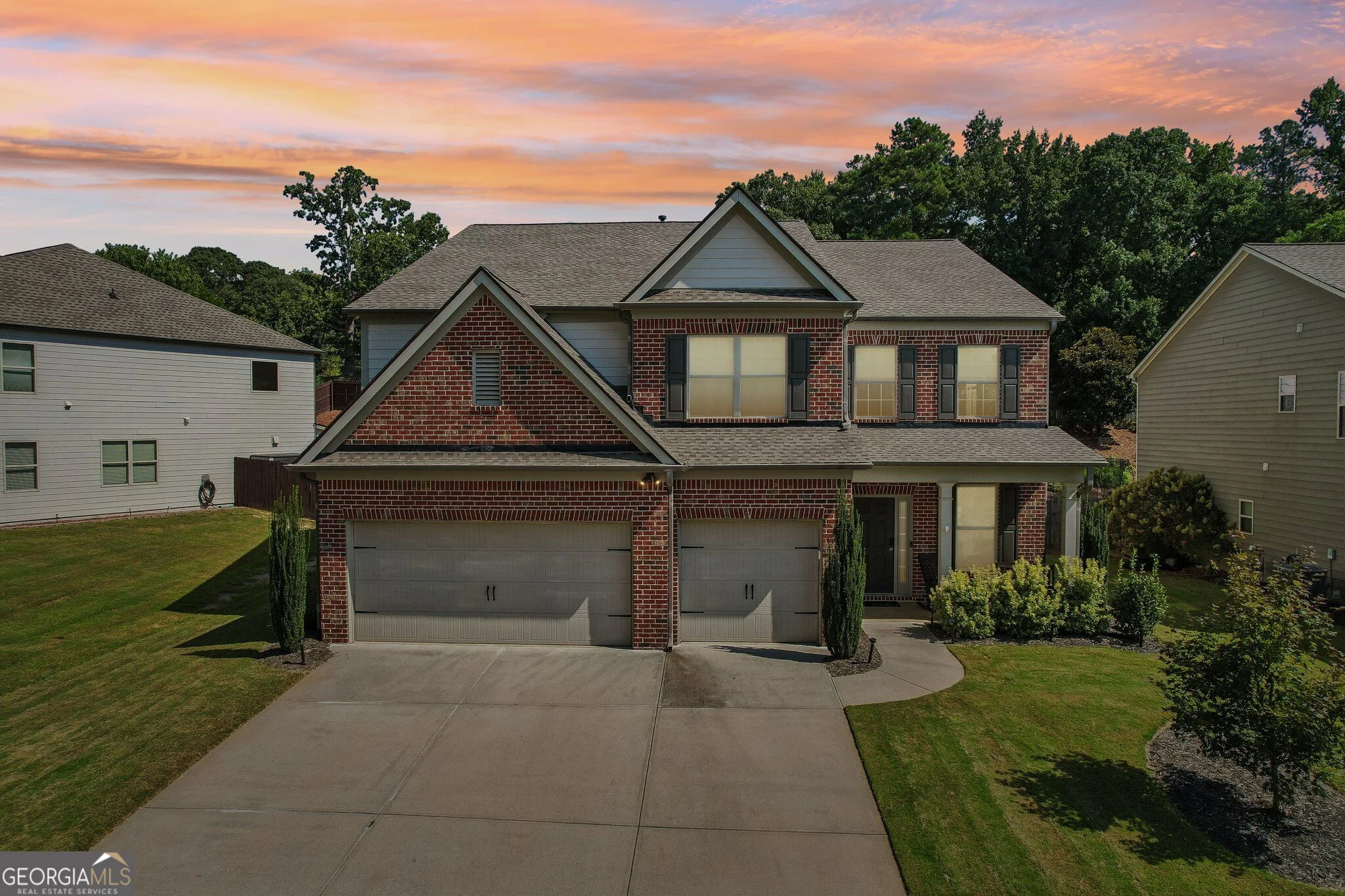 5825 Willow Oak Pass