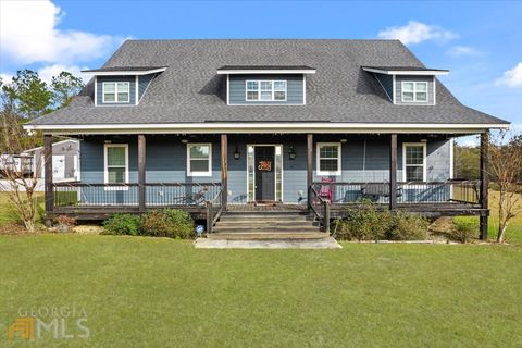 A home in Pembroke