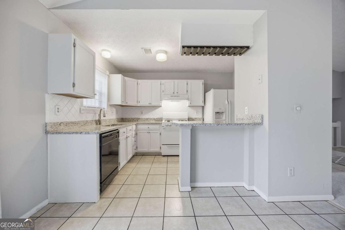 4712 Valley Ridge DR