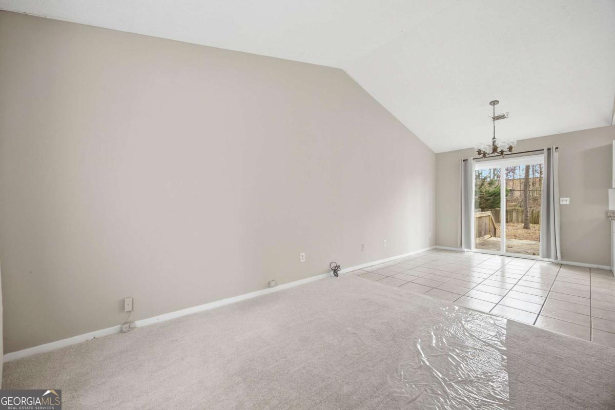 4712 Valley Ridge DR