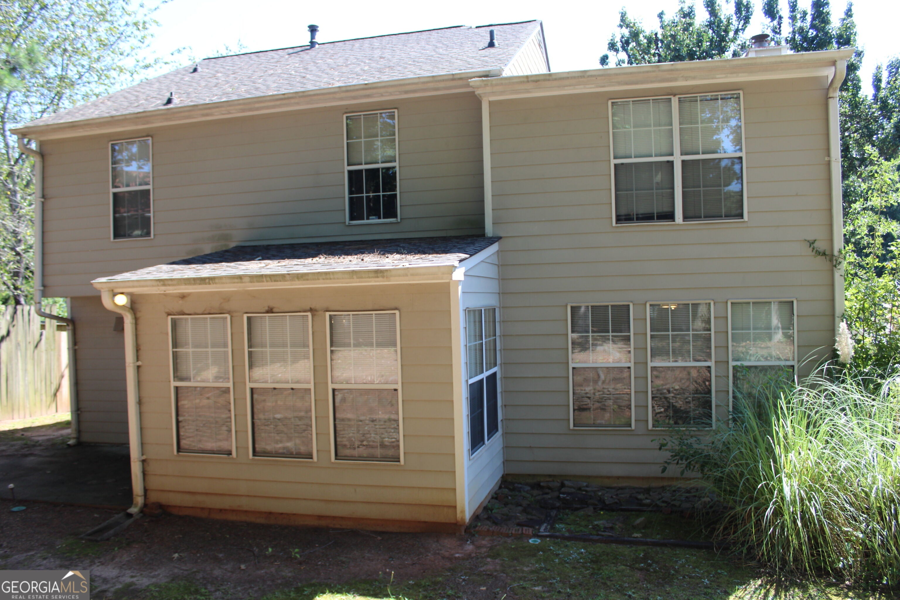 1436 Glynview CIR