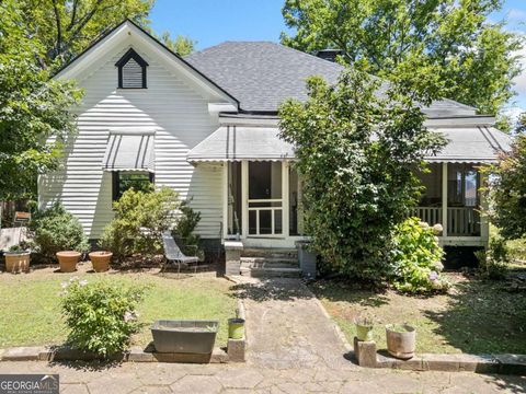 643 Gillette AVE SW Atlanta GA 30310