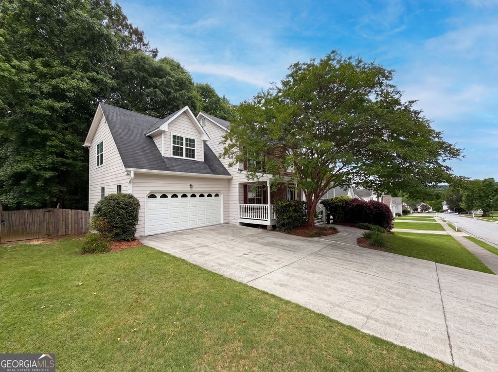 Photo of 4129 Duncan Ives Drive, Buford, GA 30519 (MLS # 10762254)