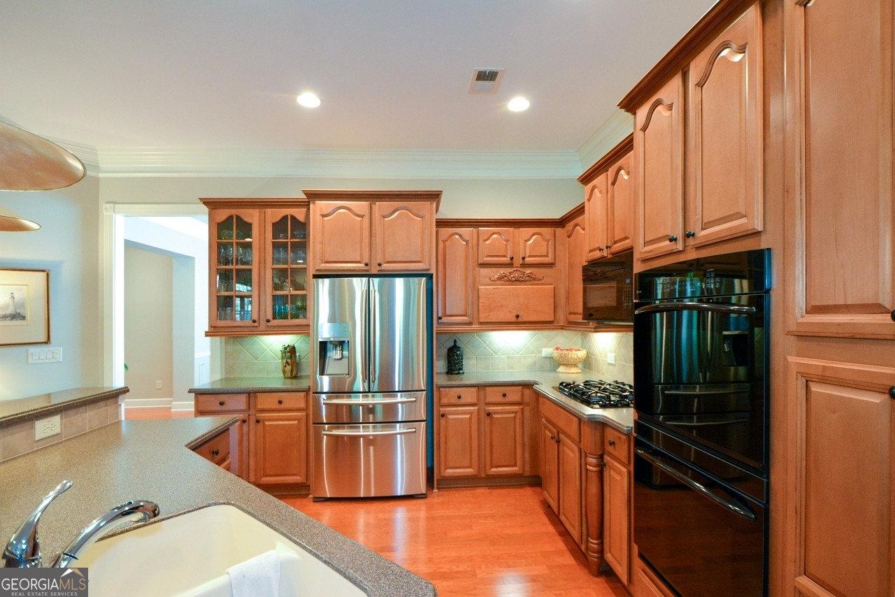 Soleil Laurel Canyon - Residential