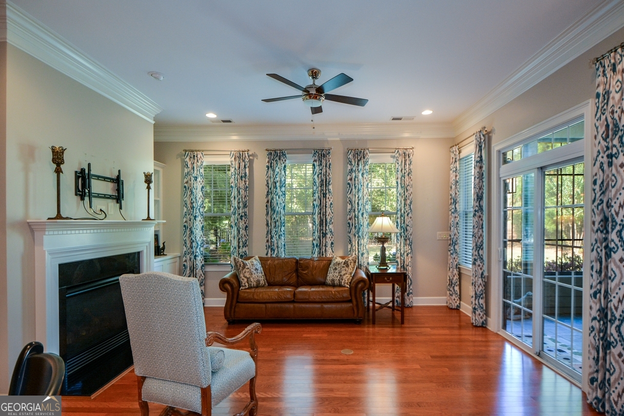 Soleil Laurel Canyon - Residential