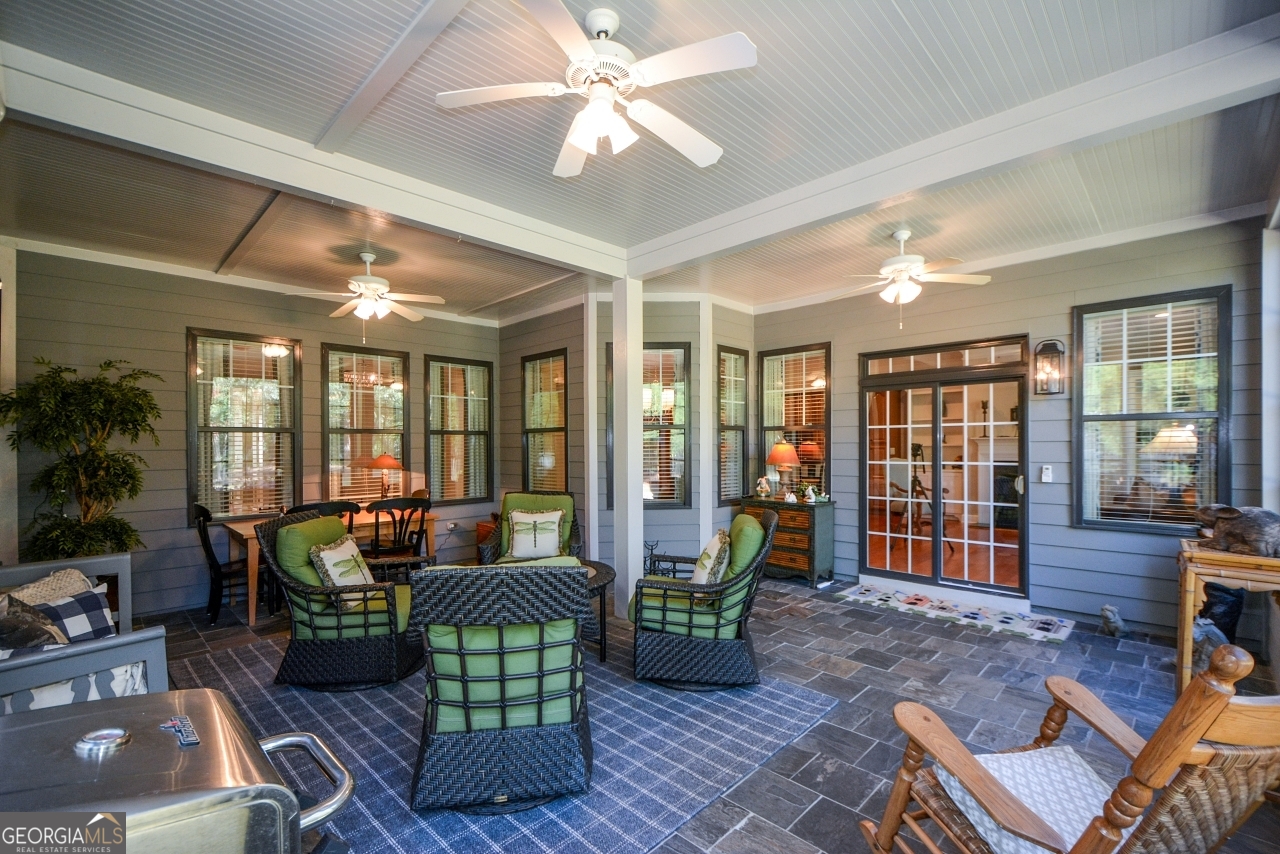 Soleil Laurel Canyon - Residential