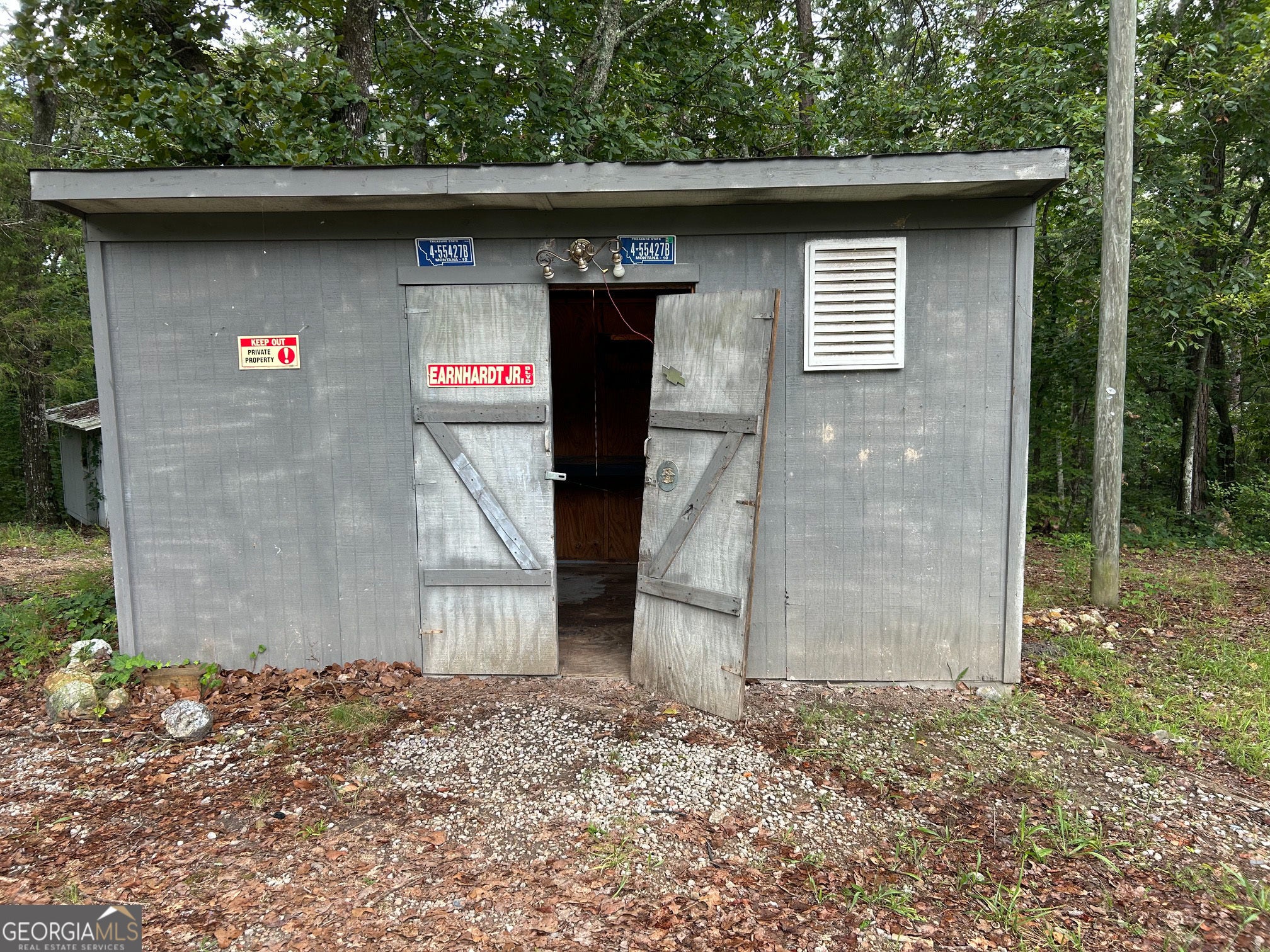 869 Carter Mountain RD