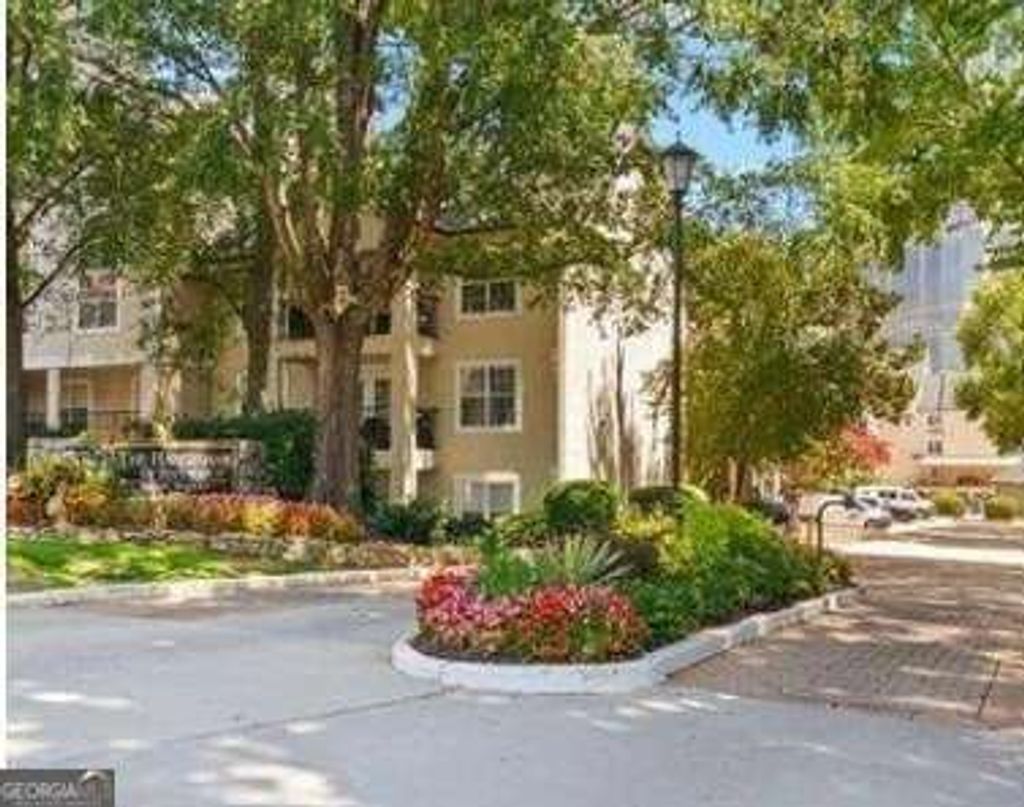 Photo of 3655 Habersham Road NE #B346, Atlanta, GA 30305 (MLS # 10668411)