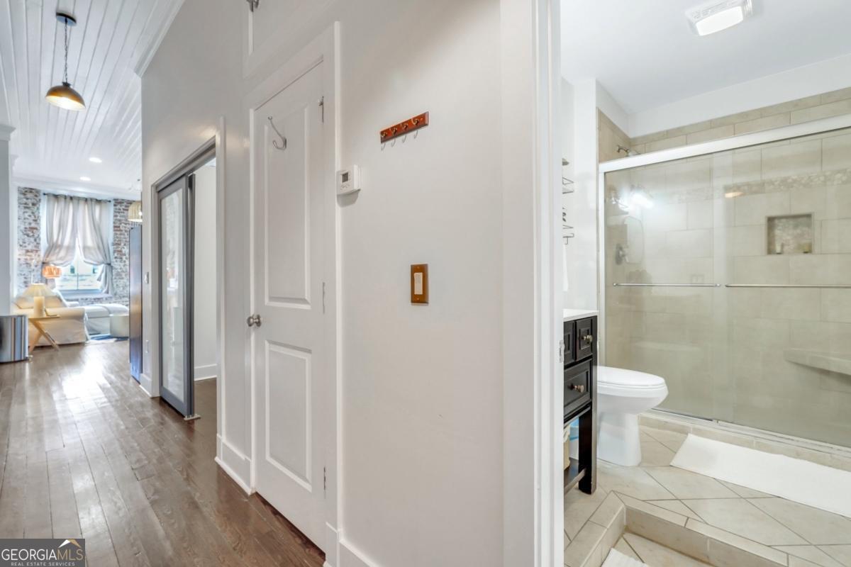 310 W Broughton ST 3006