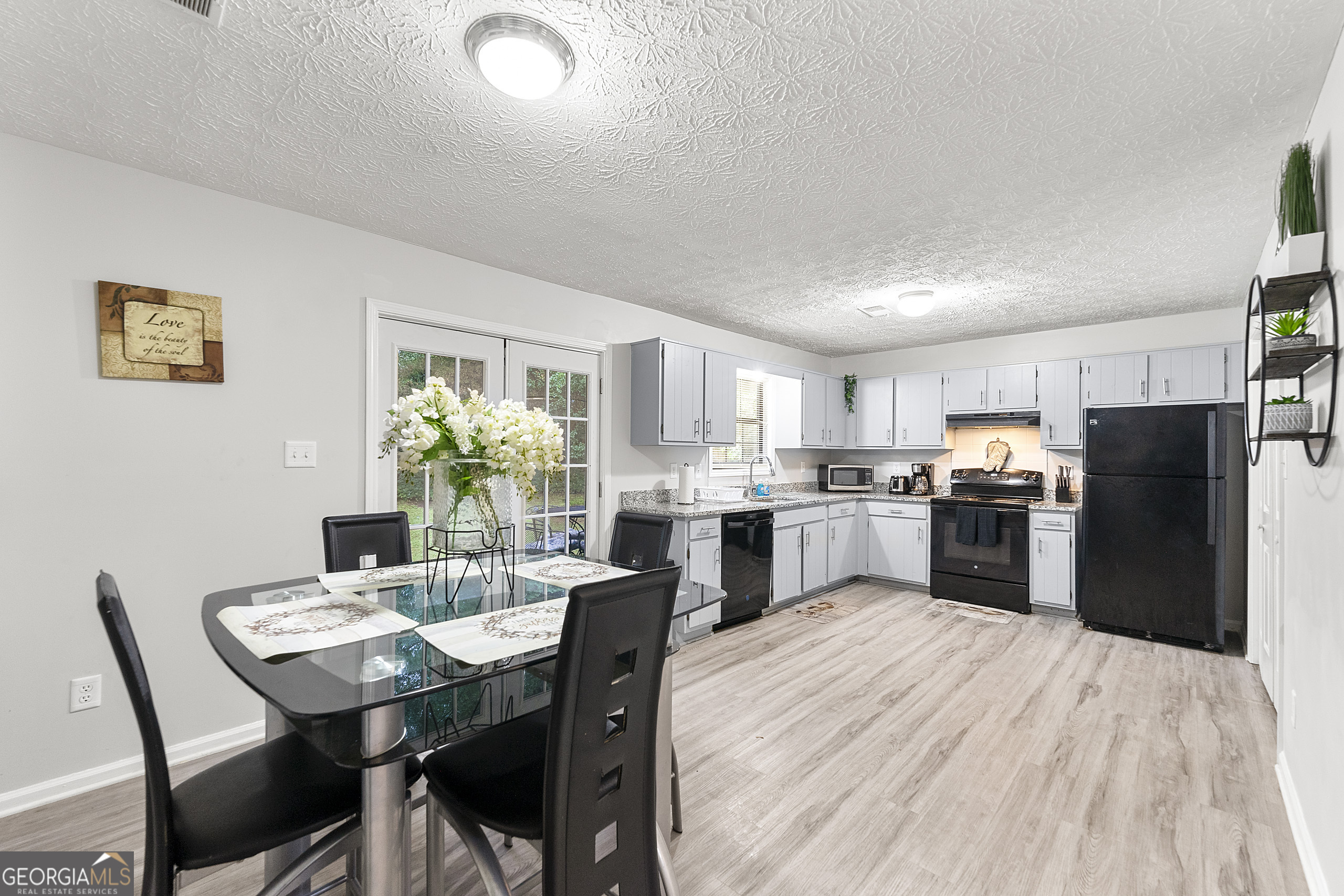 BOOTH MEADOWS - Residential Income
