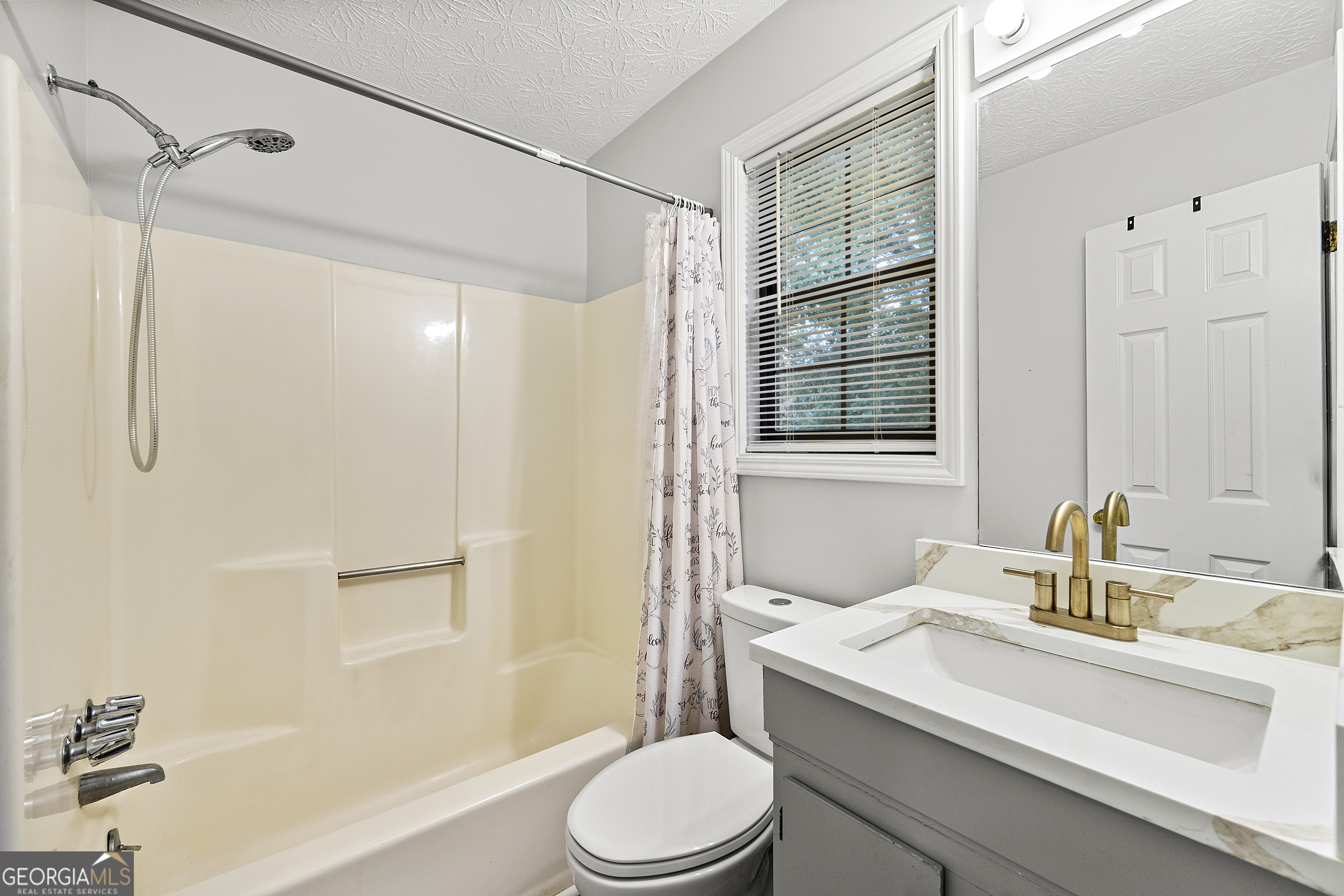 BOOTH MEADOWS - Residential Income
