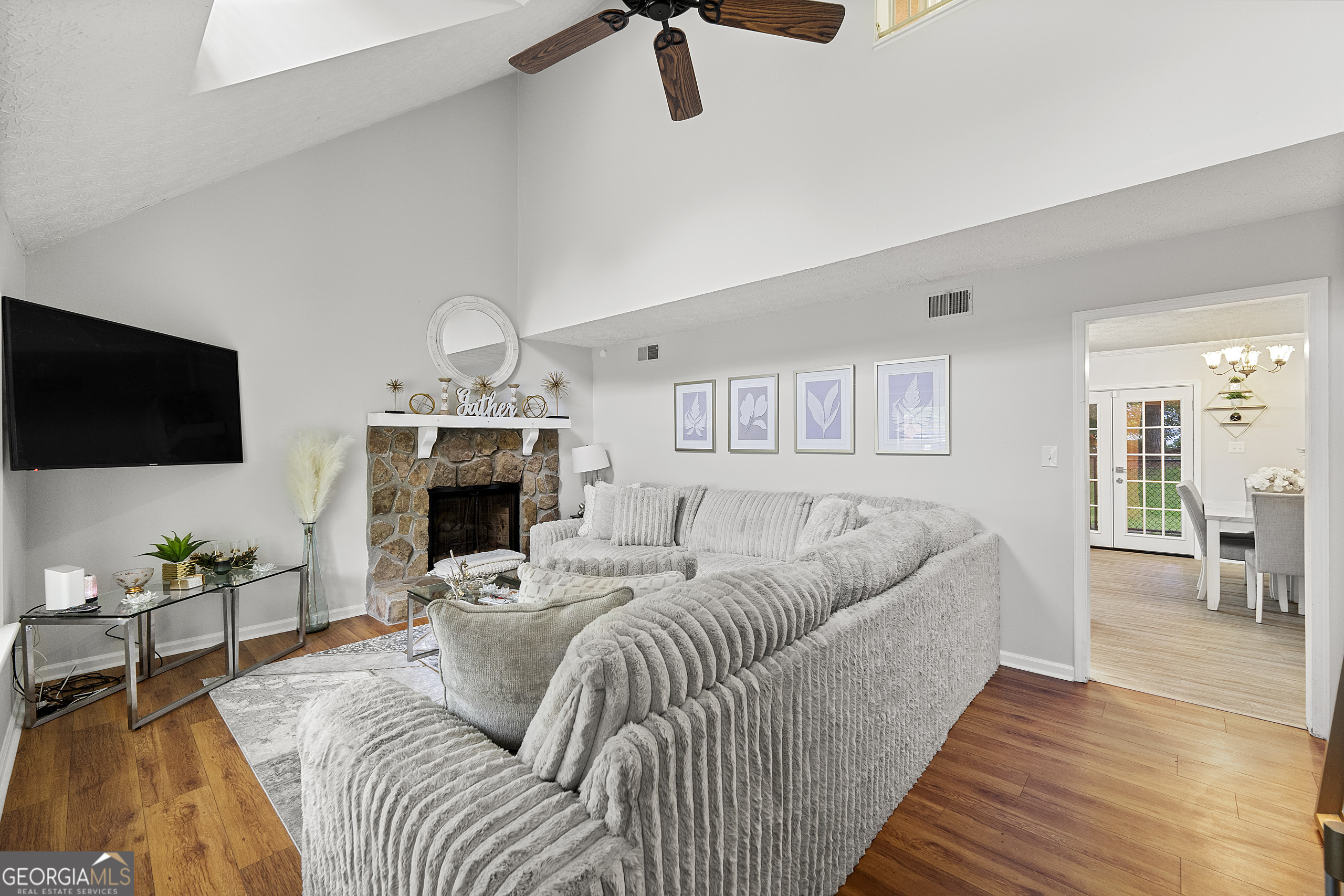 BOOTH MEADOWS - Residential Income