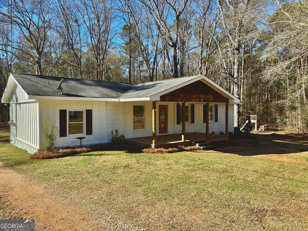 Photo of 56 John Lovelace Road, Lagrange, GA 30241 (MLS # 10675294)