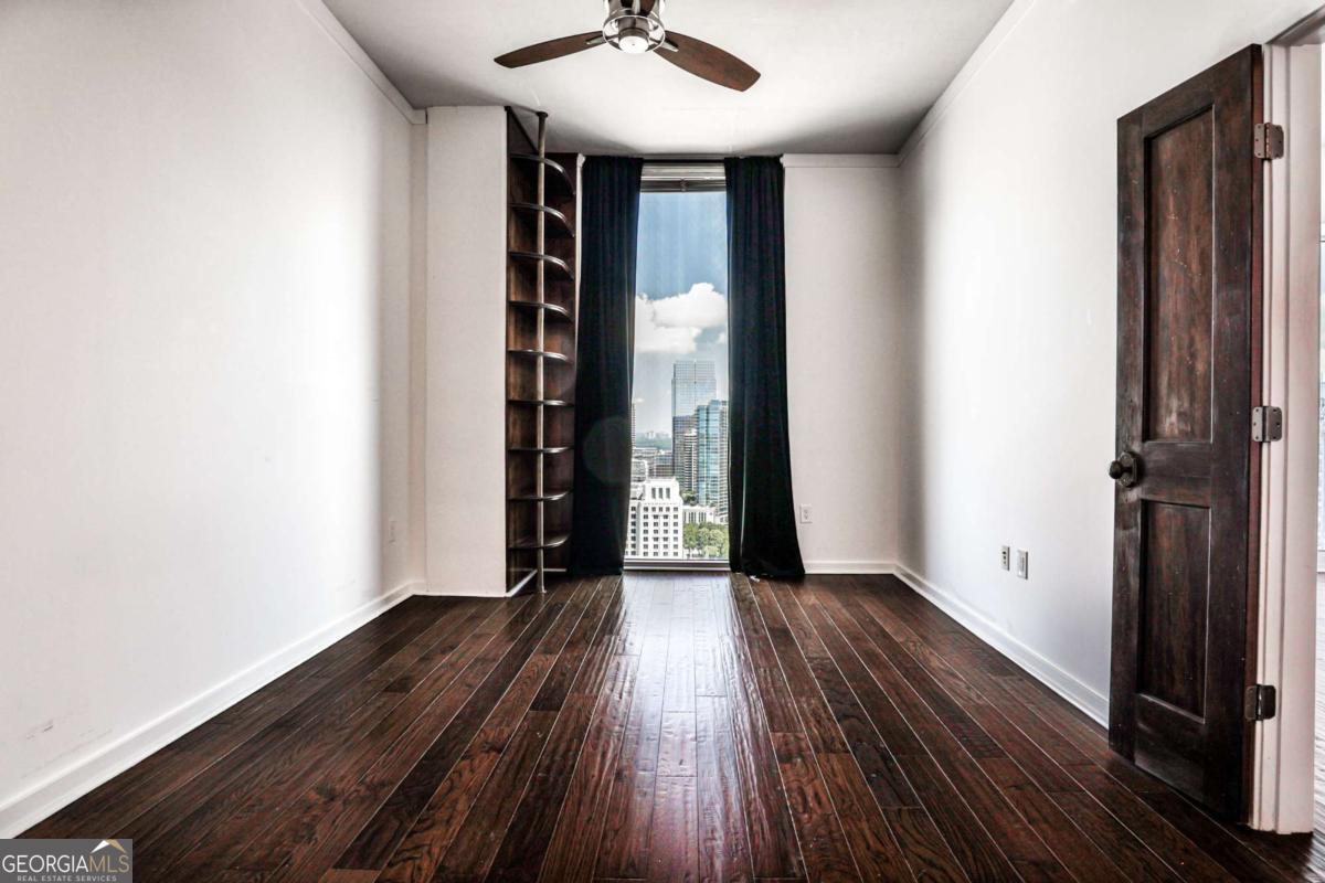 860 Peachtree ST NE 2705