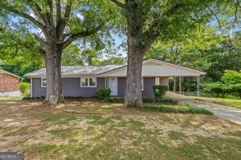 Photo of 112 Greenbriar Drive, Cedartown, GA 30125 (MLS # 10803992)