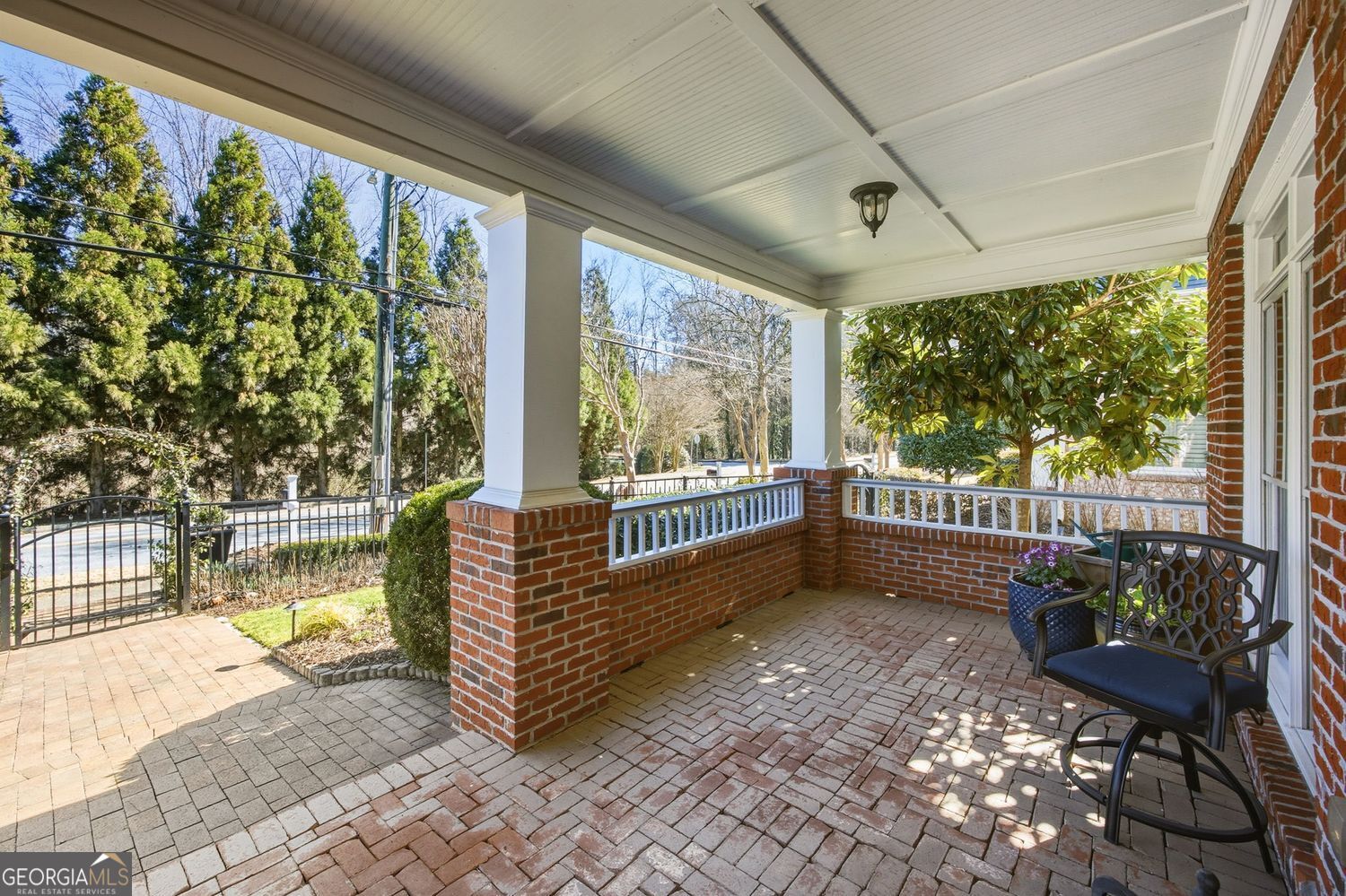 3208 King Springs RD SE