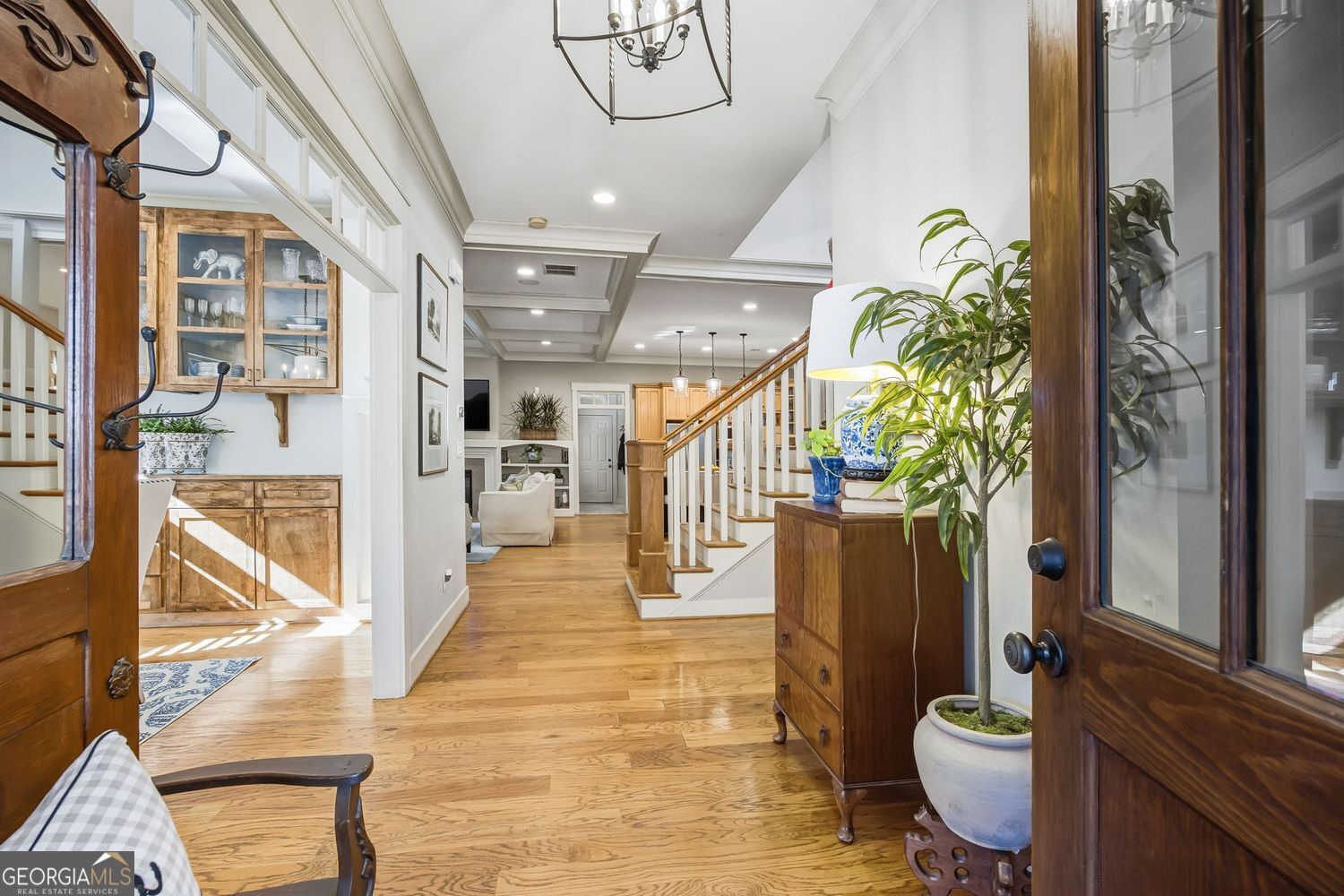 3208 King Springs RD SE