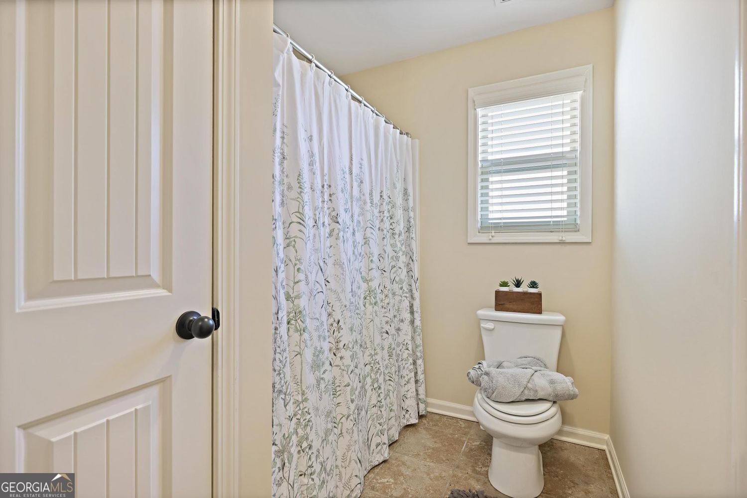 Dallas, Georgia 30132, United States, 5 Bedrooms Bedrooms, ,3 BathroomsBathrooms,Residential,Active,256682