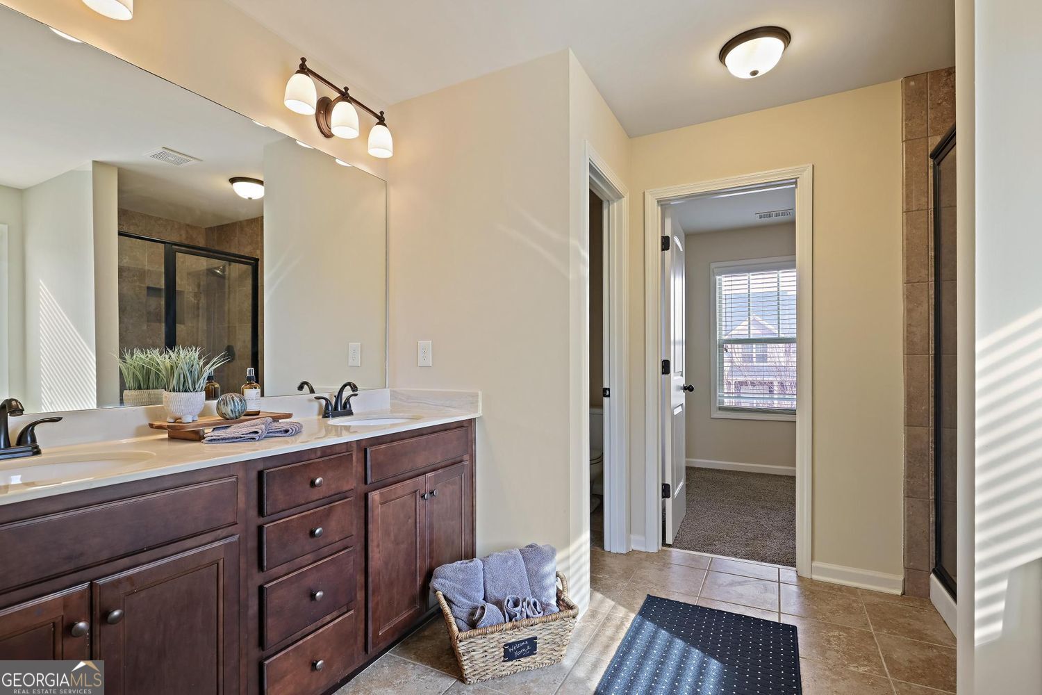 Dallas, Georgia 30132, United States, 5 Bedrooms Bedrooms, ,3 BathroomsBathrooms,Residential,Active,256682