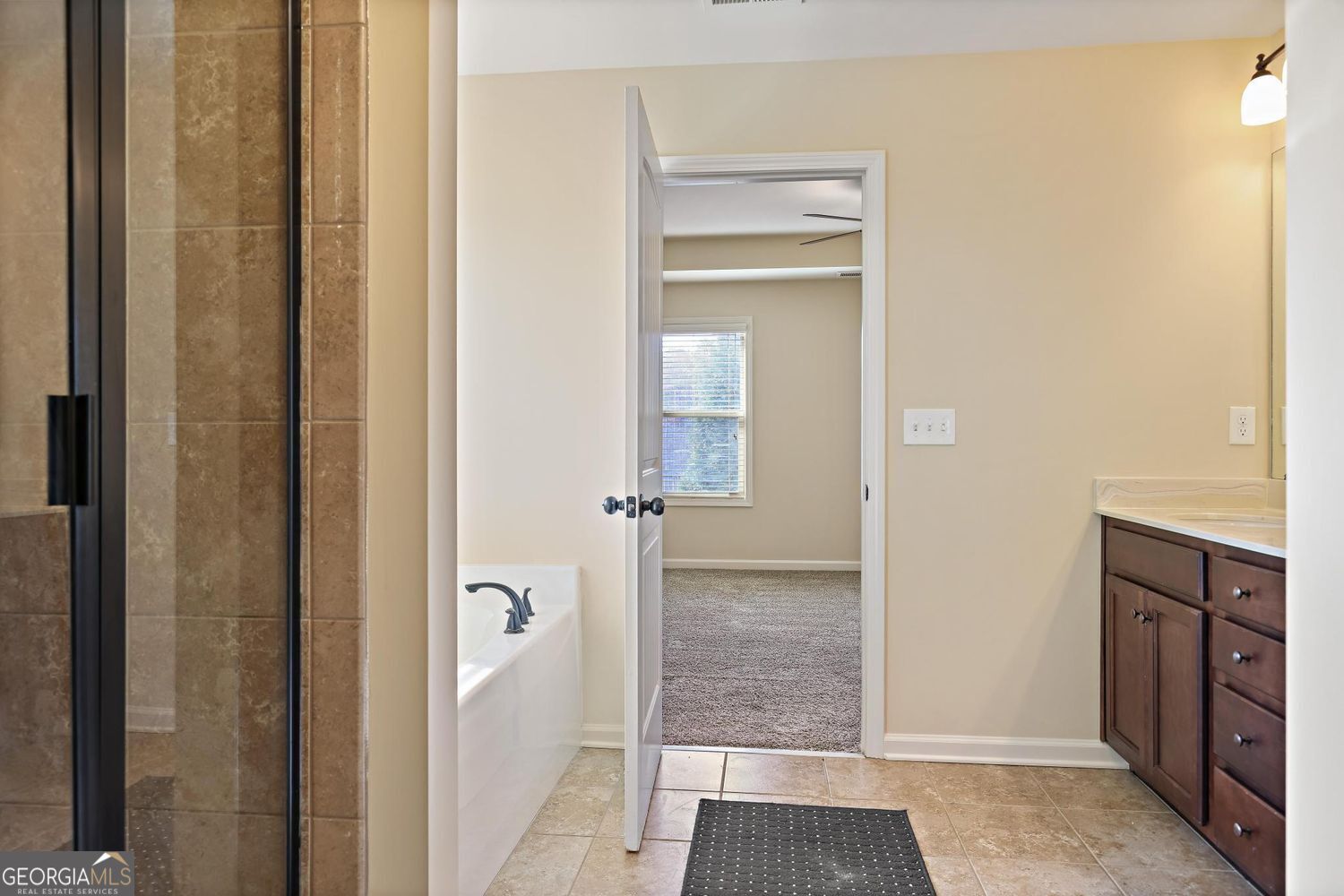 Dallas, Georgia 30132, United States, 5 Bedrooms Bedrooms, ,3 BathroomsBathrooms,Residential,Active,256682