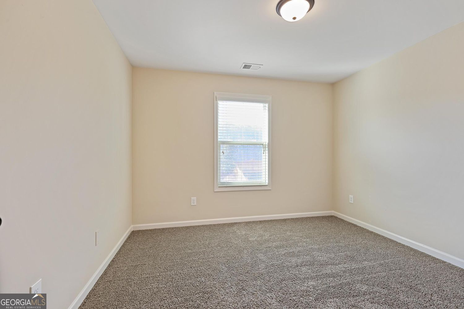 Dallas, Georgia 30132, United States, 5 Bedrooms Bedrooms, ,3 BathroomsBathrooms,Residential,Active,256682