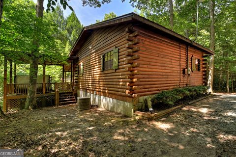 A home in McCaysville