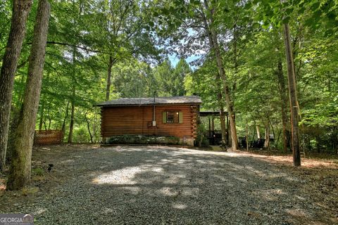 A home in McCaysville