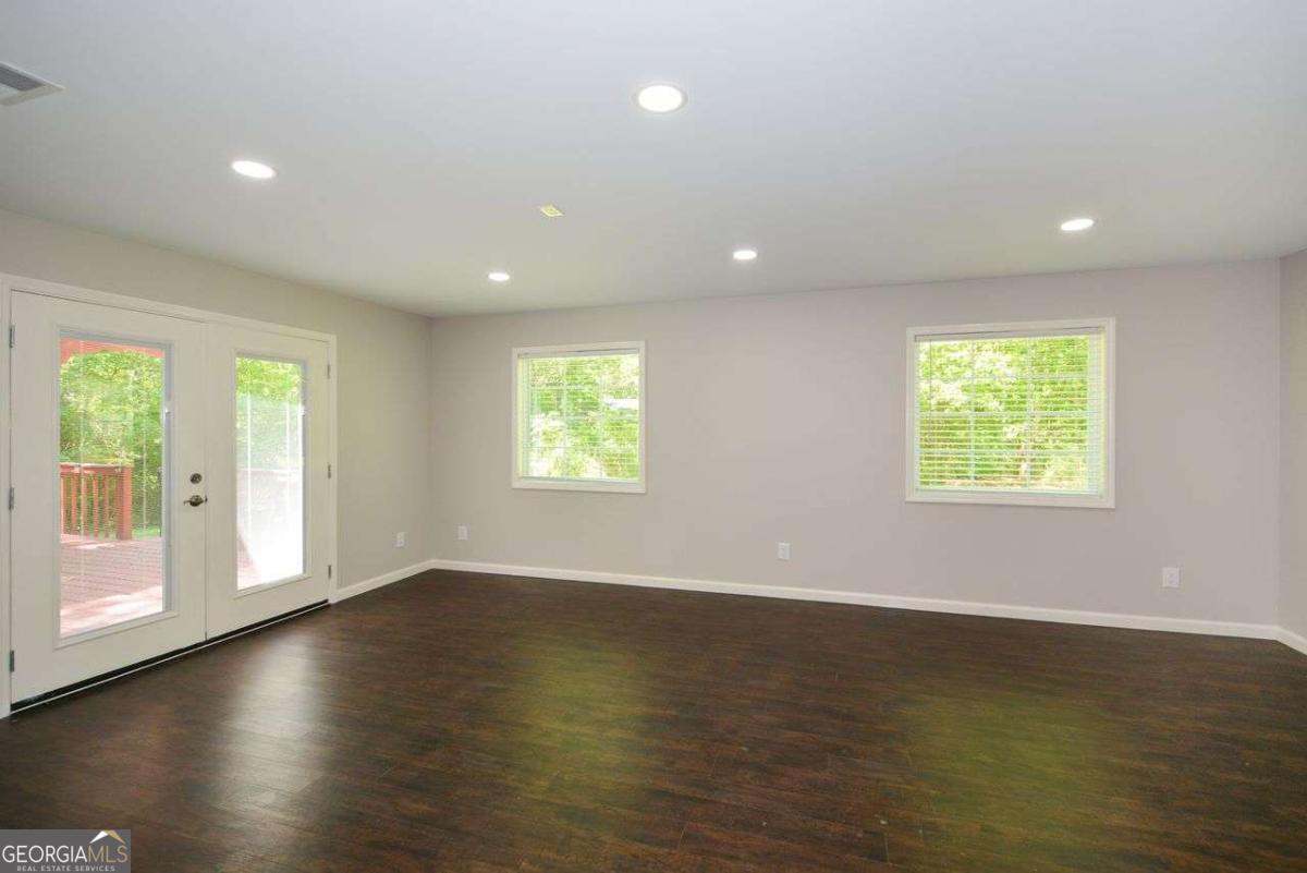 Suttons Mill - Residential