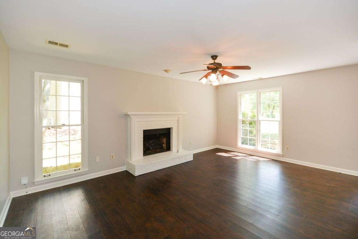 Suttons Mill - Residential