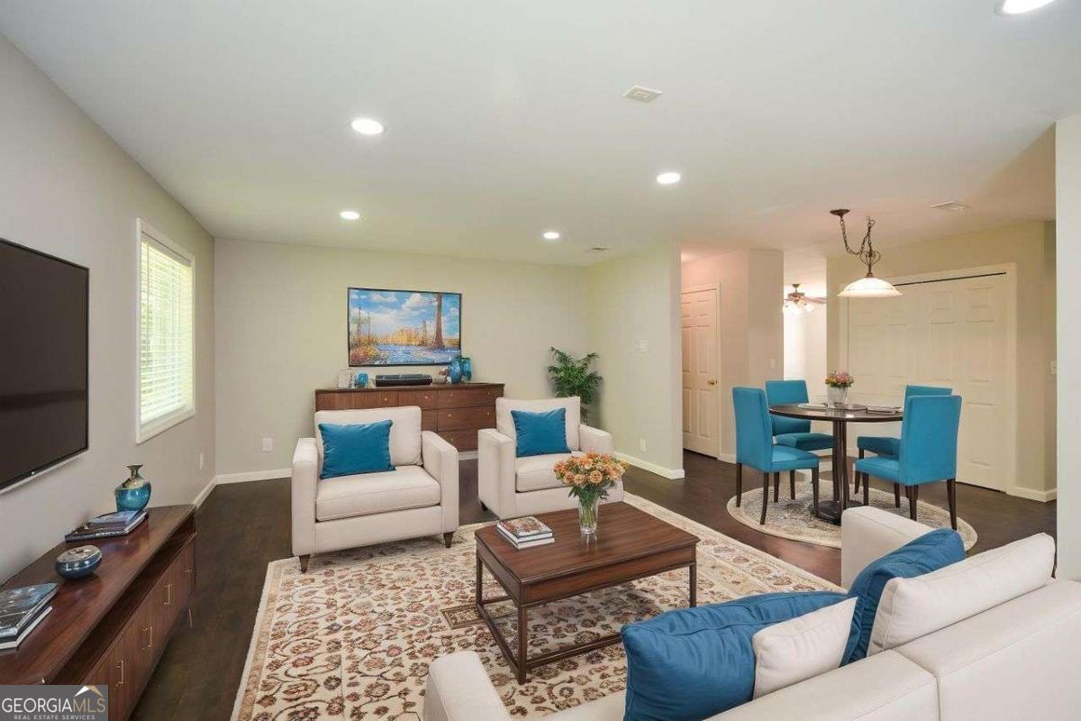 Suttons Mill - Residential