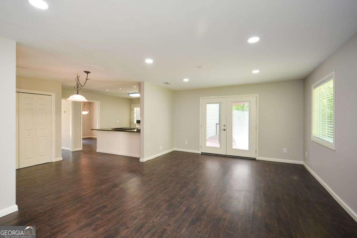 Suttons Mill - Residential