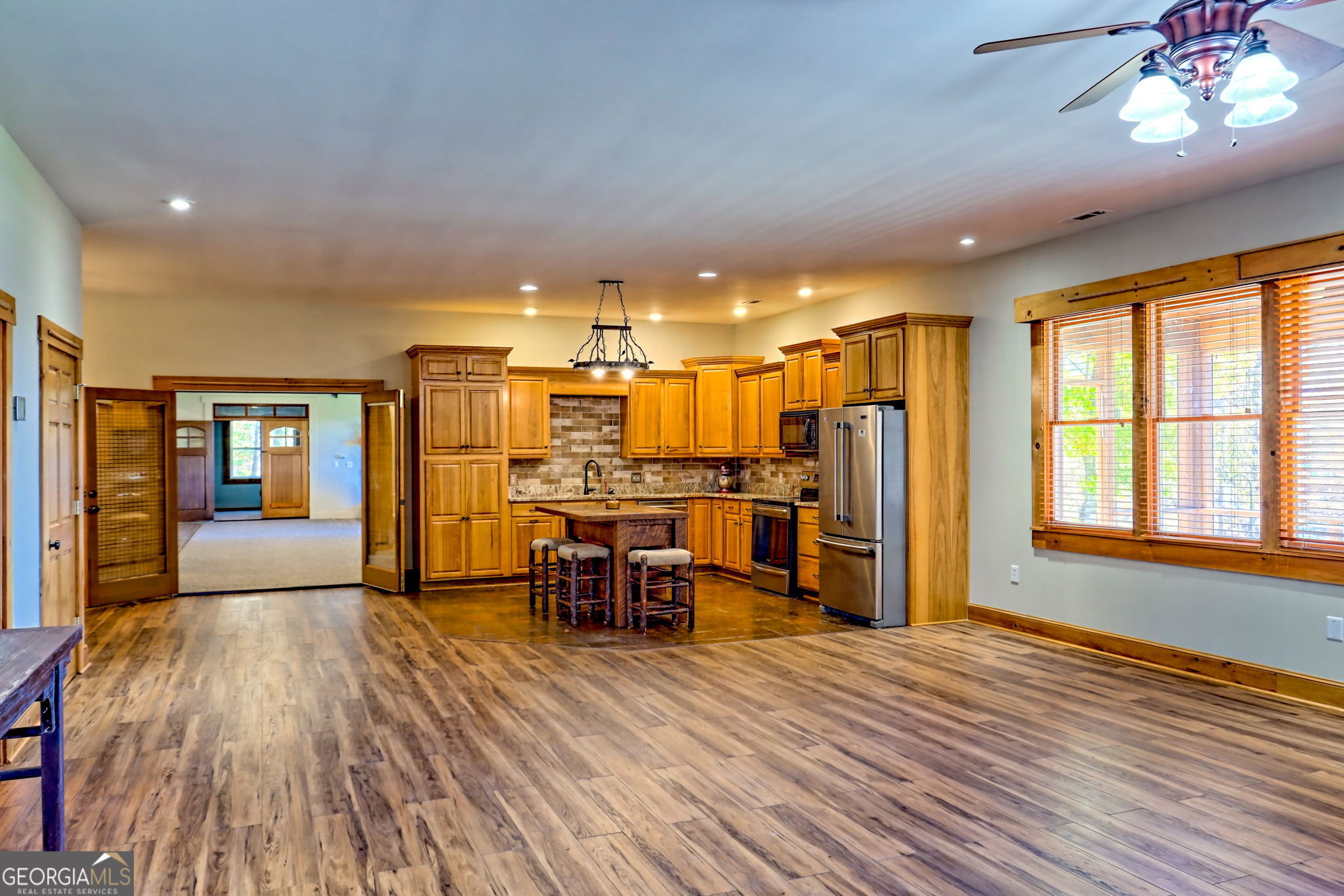 Mountain Rest, South Carolina 29664, United States, 3 Bedrooms Bedrooms, ,3 BathroomsBathrooms,Residential,Active,241140