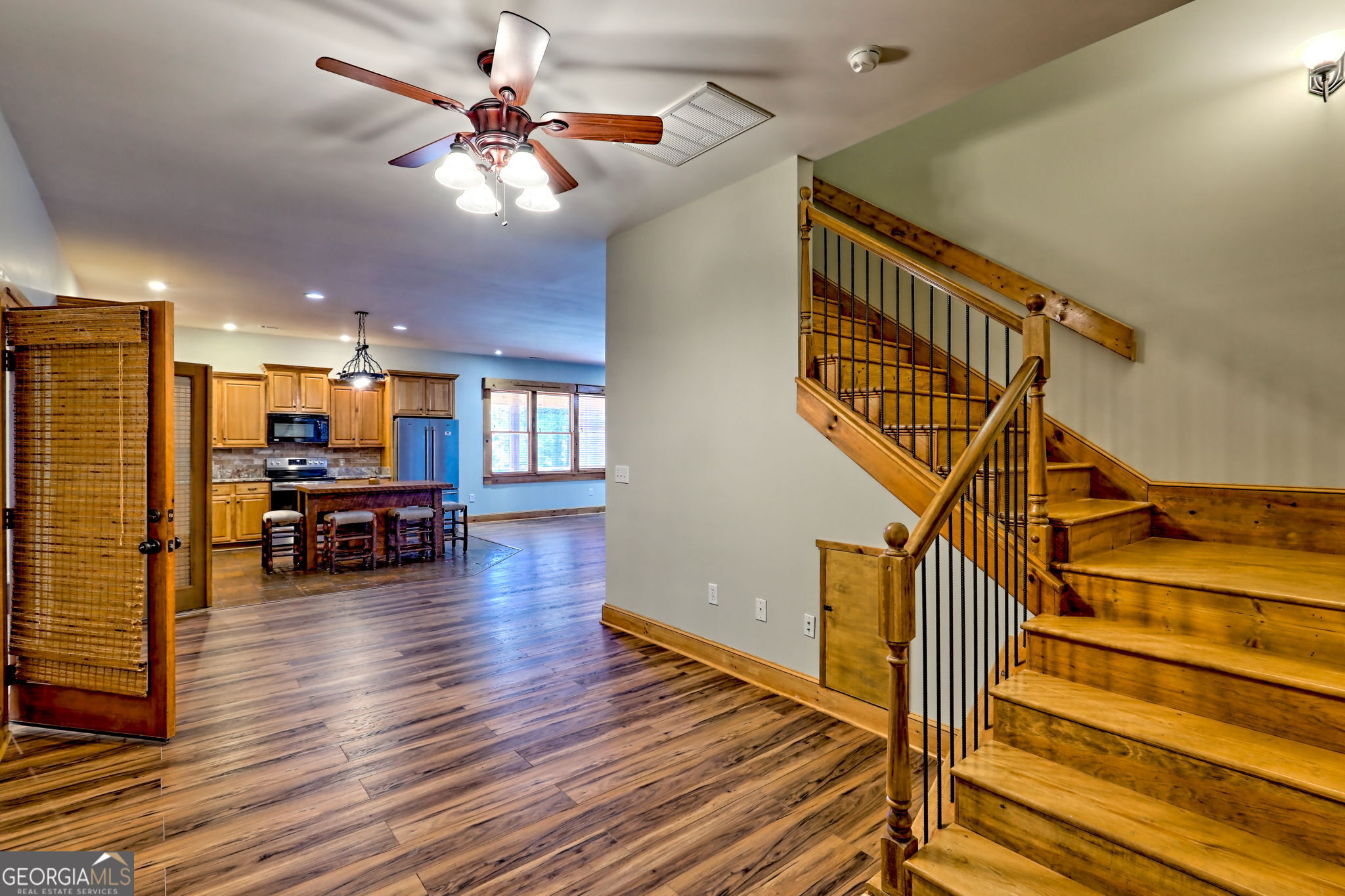 Mountain Rest, South Carolina 29664, United States, 3 Bedrooms Bedrooms, ,3 BathroomsBathrooms,Residential,Active,241140