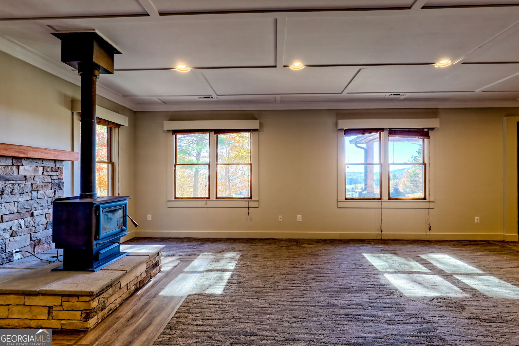 Mountain Rest, South Carolina 29664, United States, 3 Bedrooms Bedrooms, ,3 BathroomsBathrooms,Residential,Active,241140