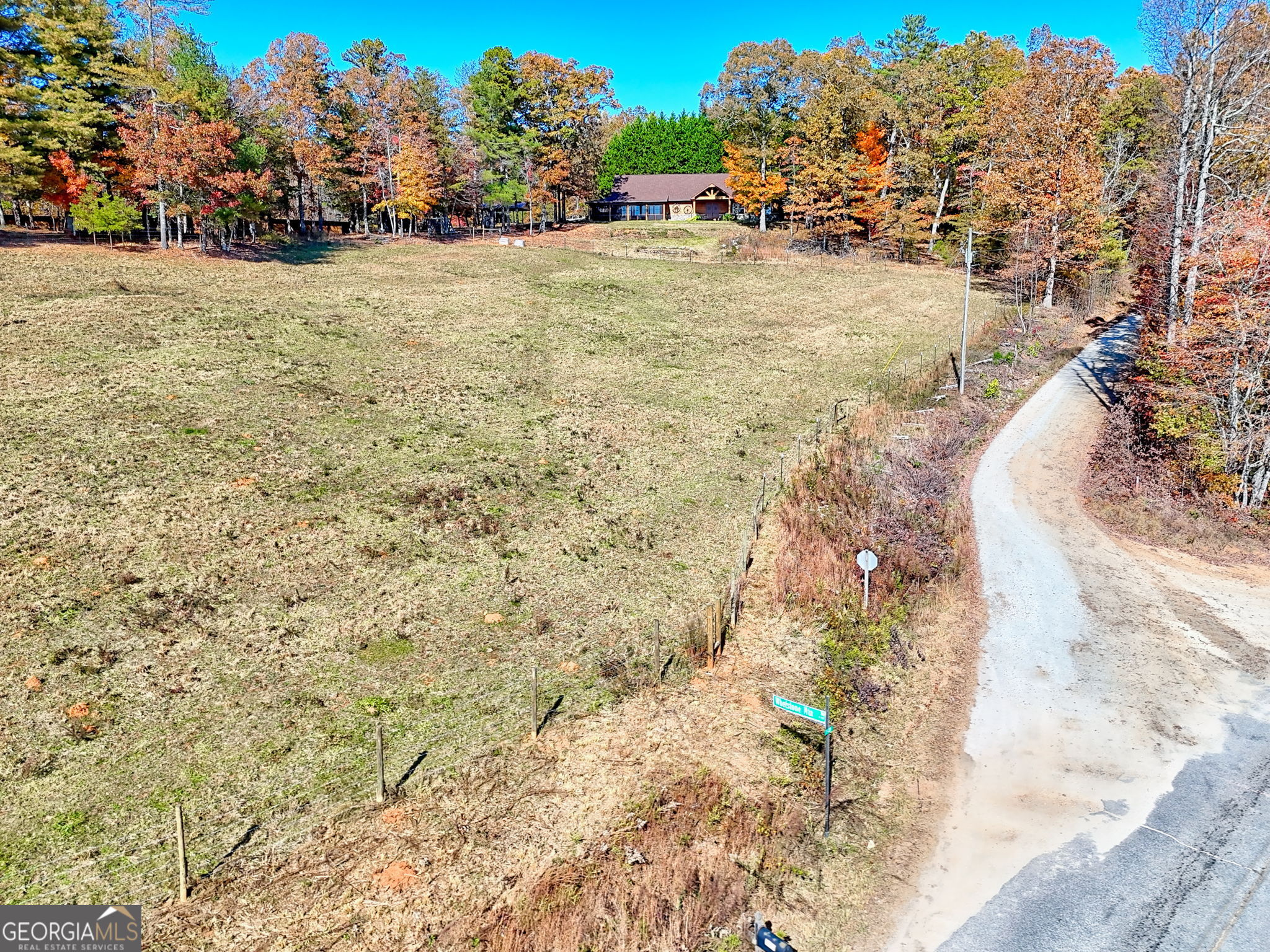 Mountain Rest, South Carolina 29664, United States, 3 Bedrooms Bedrooms, ,3 BathroomsBathrooms,Residential,Active,241140