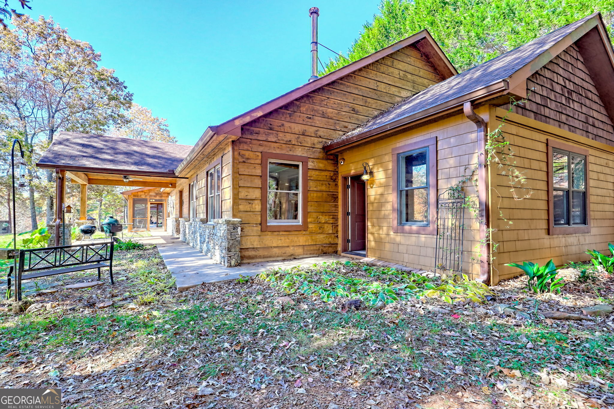 Mountain Rest, South Carolina 29664, United States, 3 Bedrooms Bedrooms, ,3 BathroomsBathrooms,Residential,Active,241140