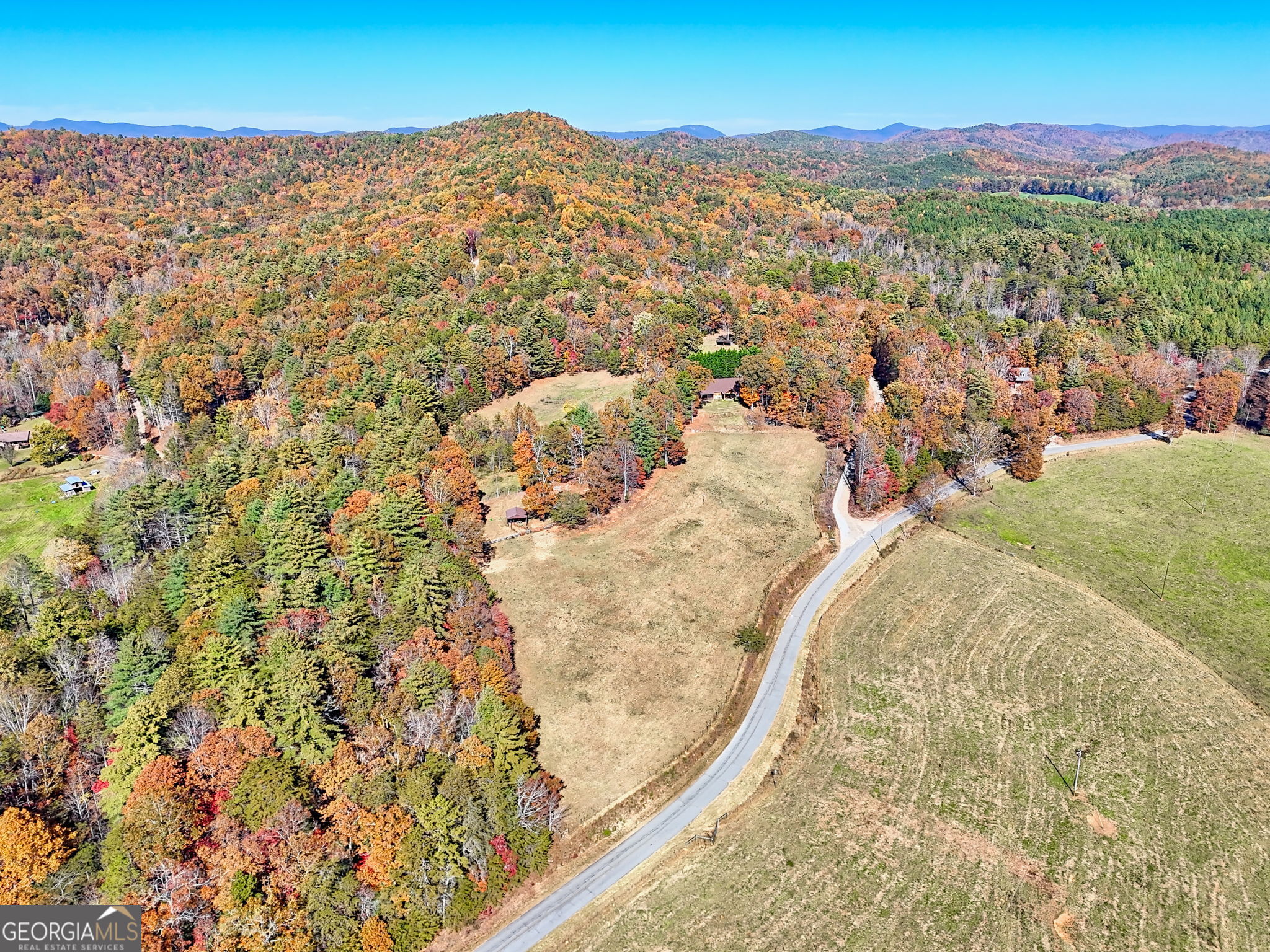 Mountain Rest, South Carolina 29664, United States, 3 Bedrooms Bedrooms, ,3 BathroomsBathrooms,Residential,Active,241140