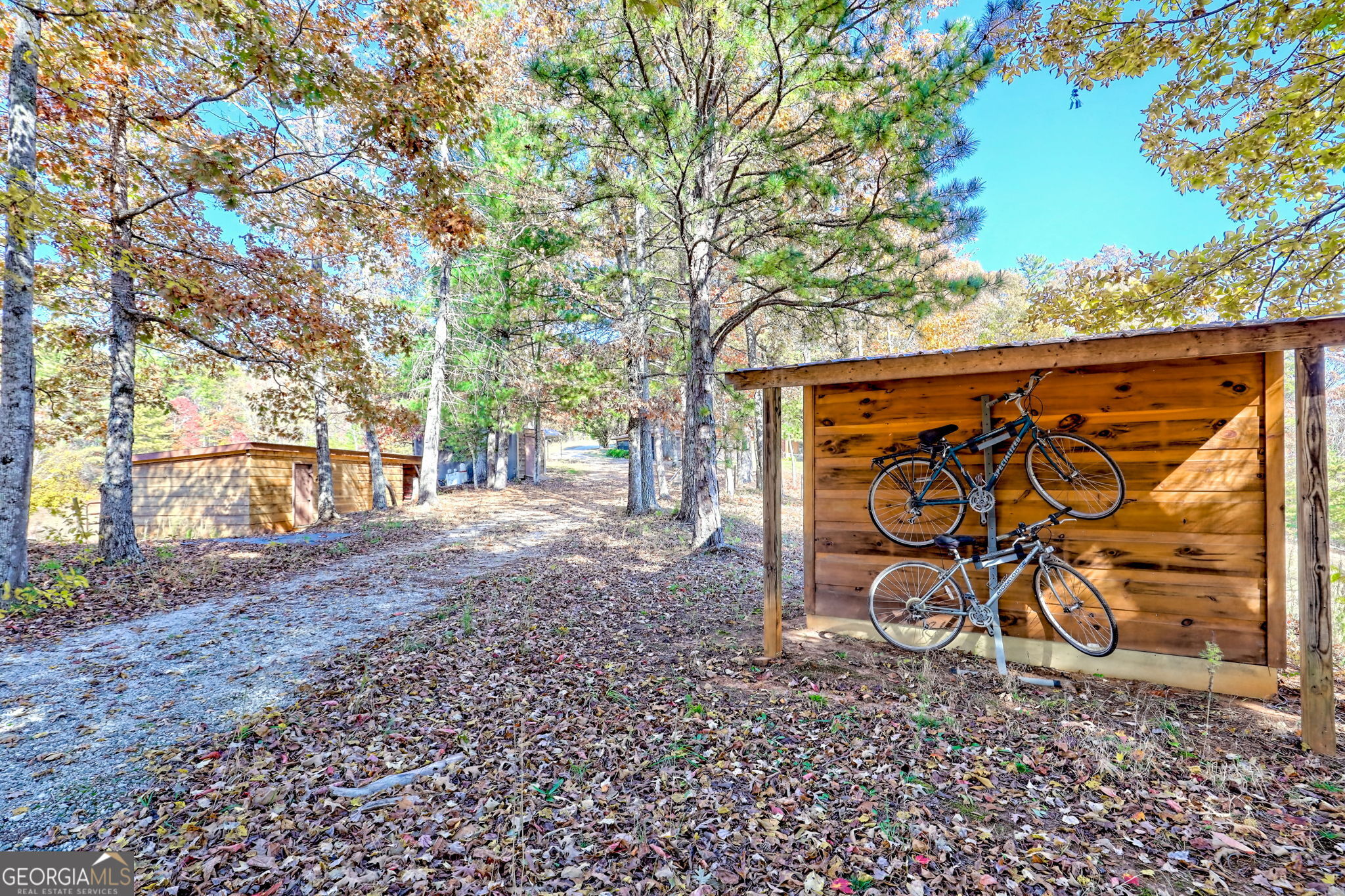 Mountain Rest, South Carolina 29664, United States, 3 Bedrooms Bedrooms, ,3 BathroomsBathrooms,Residential,Active,241140